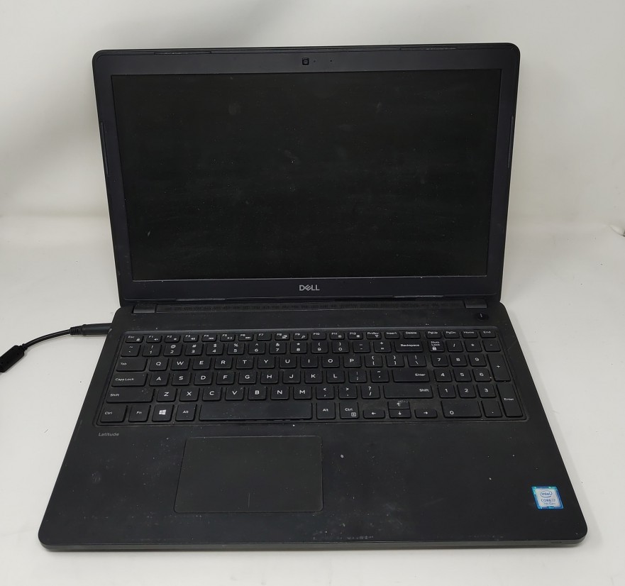 DELL LATITUDE 3580 Laptop Intel I7-7500U 8GB 256GB