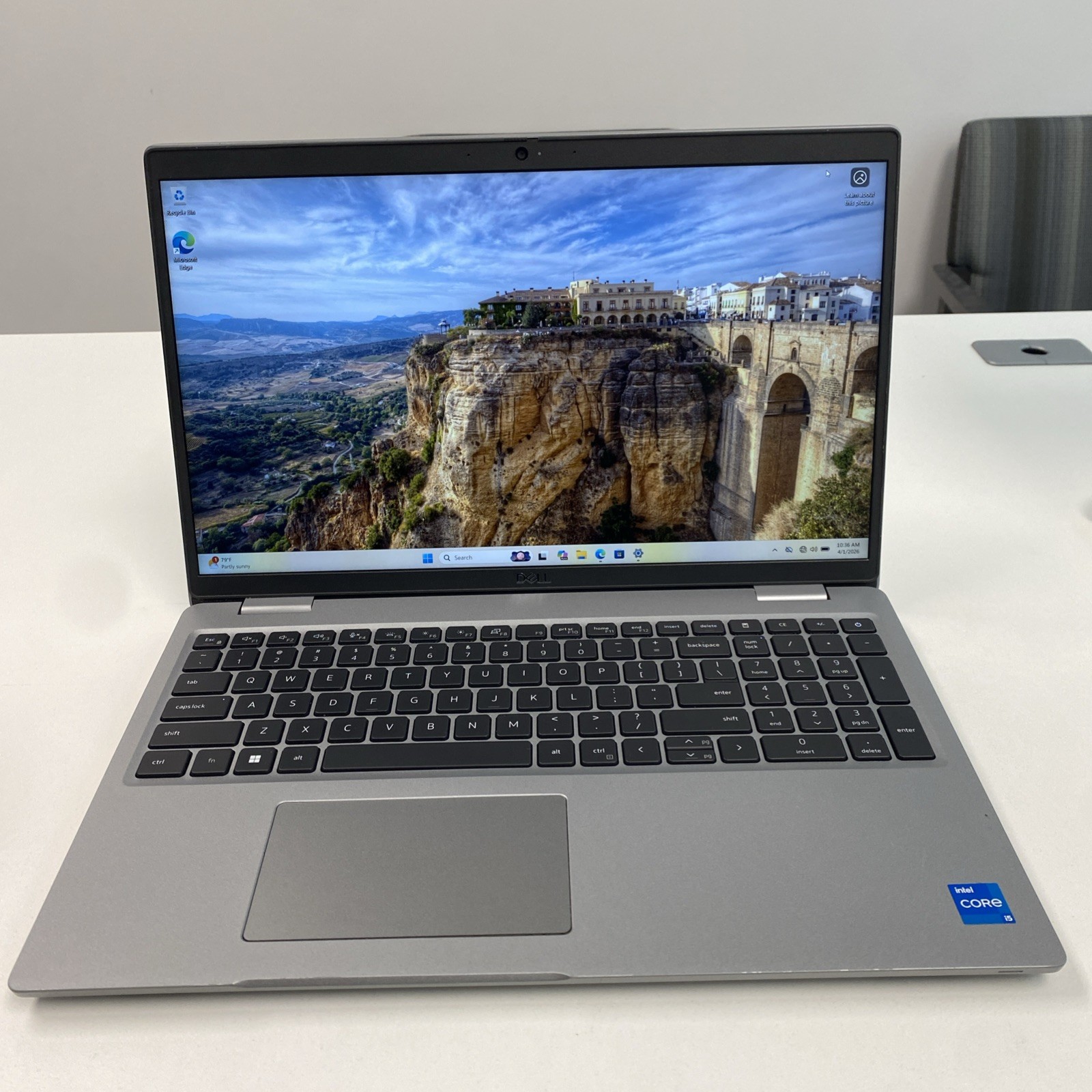 Dell Latitude 5530 15.6″ i5-1235U 1.3GHz 16GB RAM 256GB SSD Windows 11 PRO