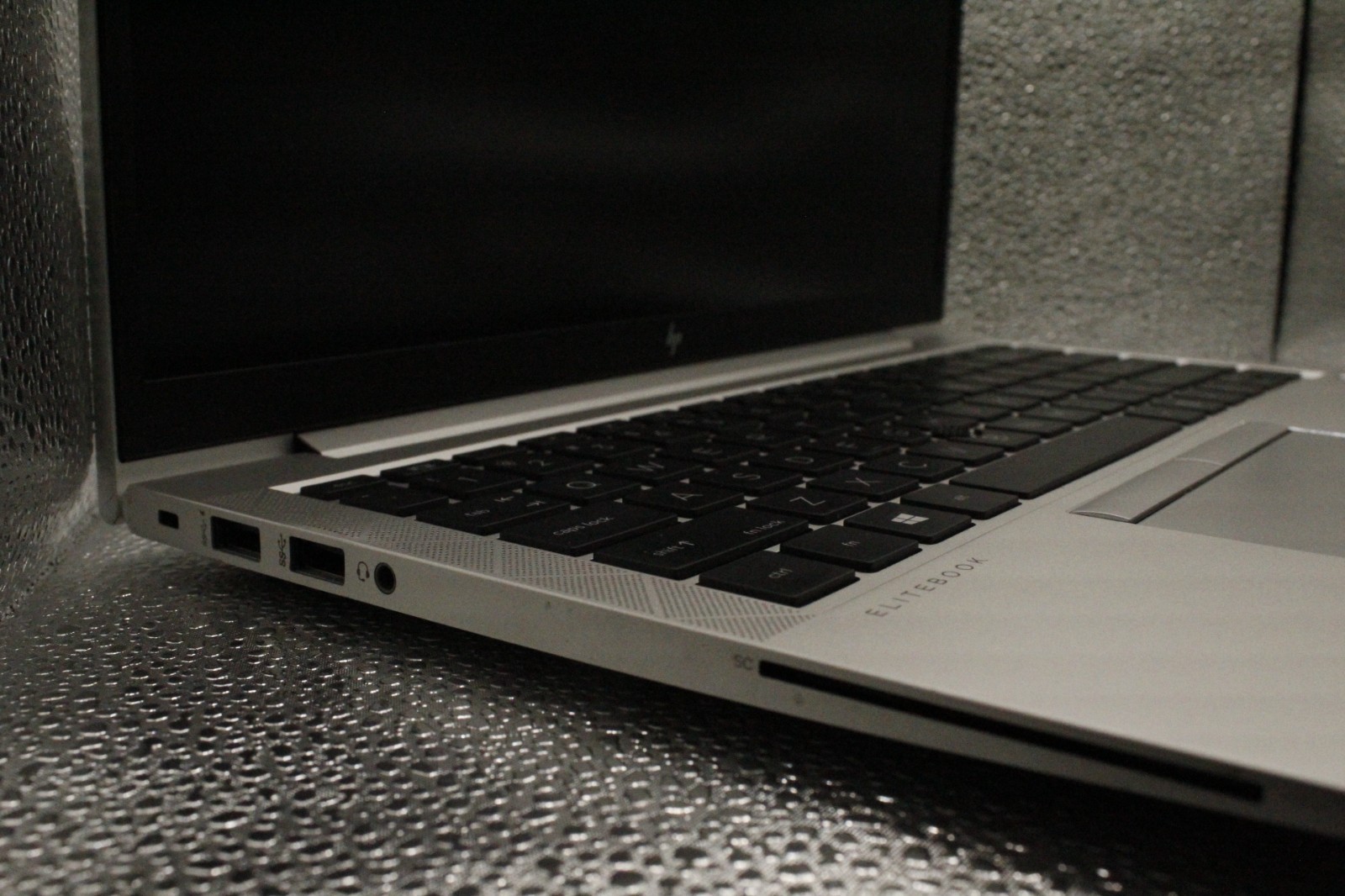 HP EliteBook 845 G8 14″ (AMD Ryzen 5 PRO 5650U, 2.30GHz, 16GB RAM, 240GB SSD)…