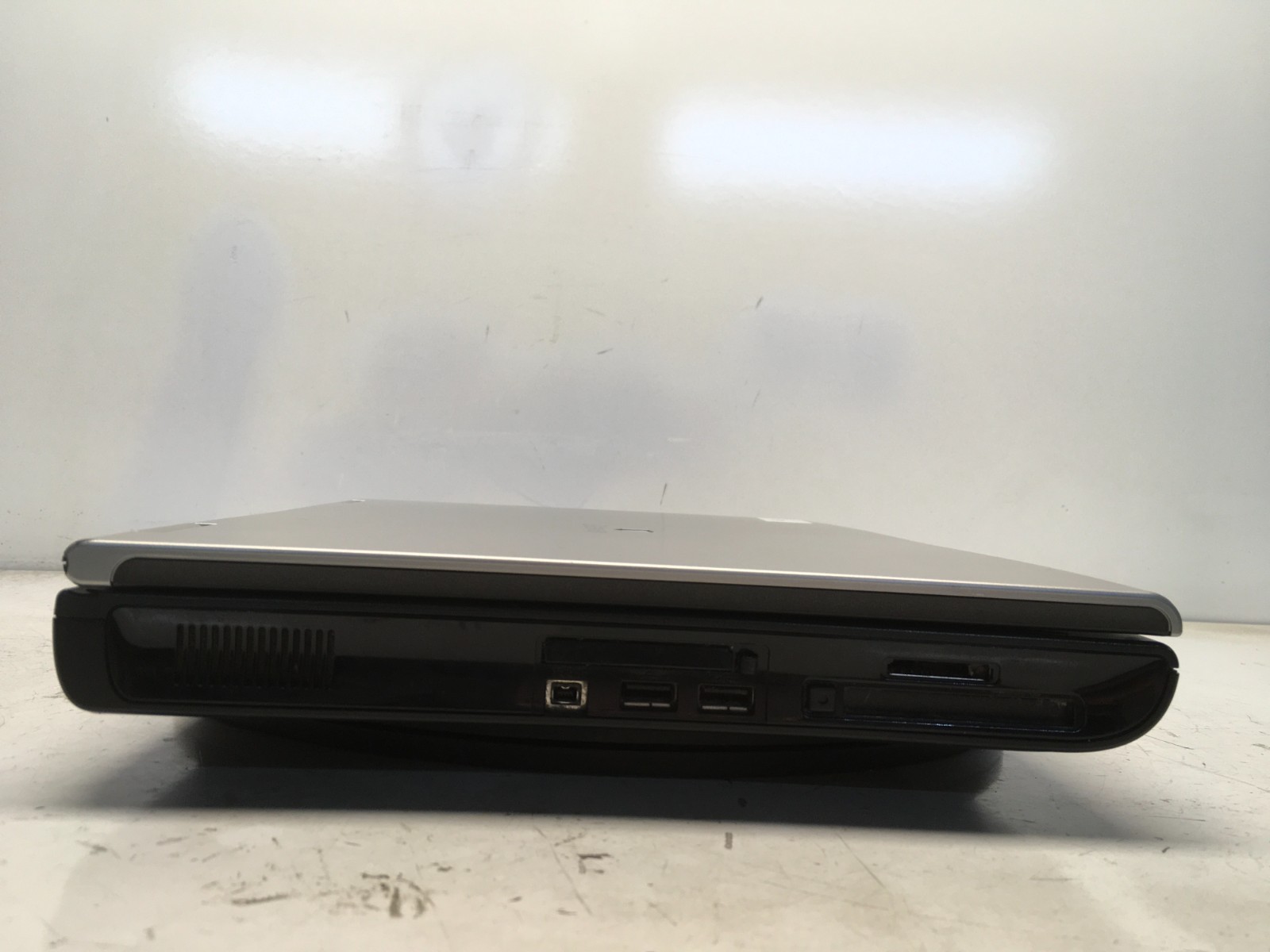 Gateway W730-K8X Mobile AMD Athlon 64 3400+ 2200MHz 456 MB NO HDD