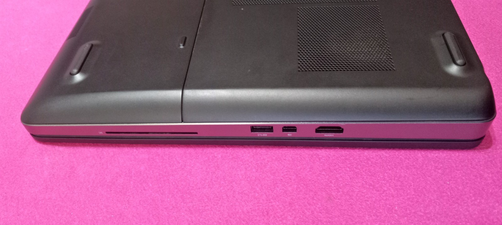 Dell Precision 7710 I7-6820hq 2.7-3.6Ghz 12GB 512GB NVME NVIDIA P3000 AX200 W11