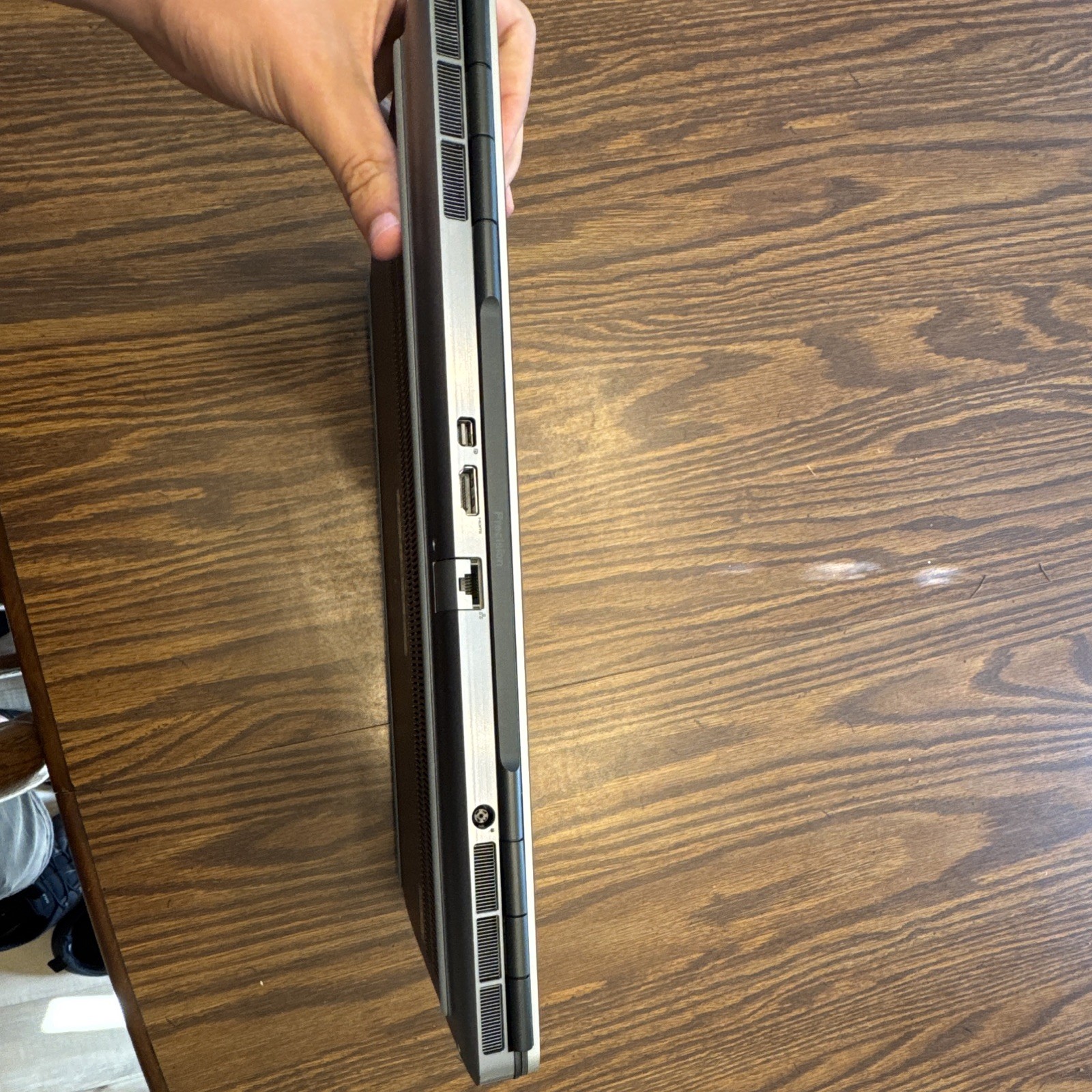 Dell Precision 7560 i7-11850H 32 GB RAM 512 GB SSD 15.6″ Win Pro w Charger