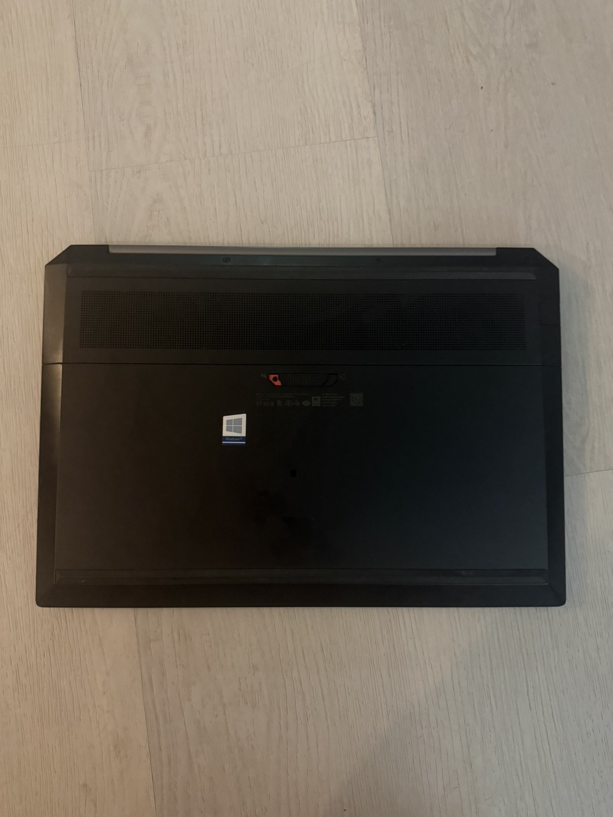 HP ZBOOK 15 G5 15.5″ Intel Core i7-8850H 16GB RAM 1TB NVMe SSD Nvidia P1000