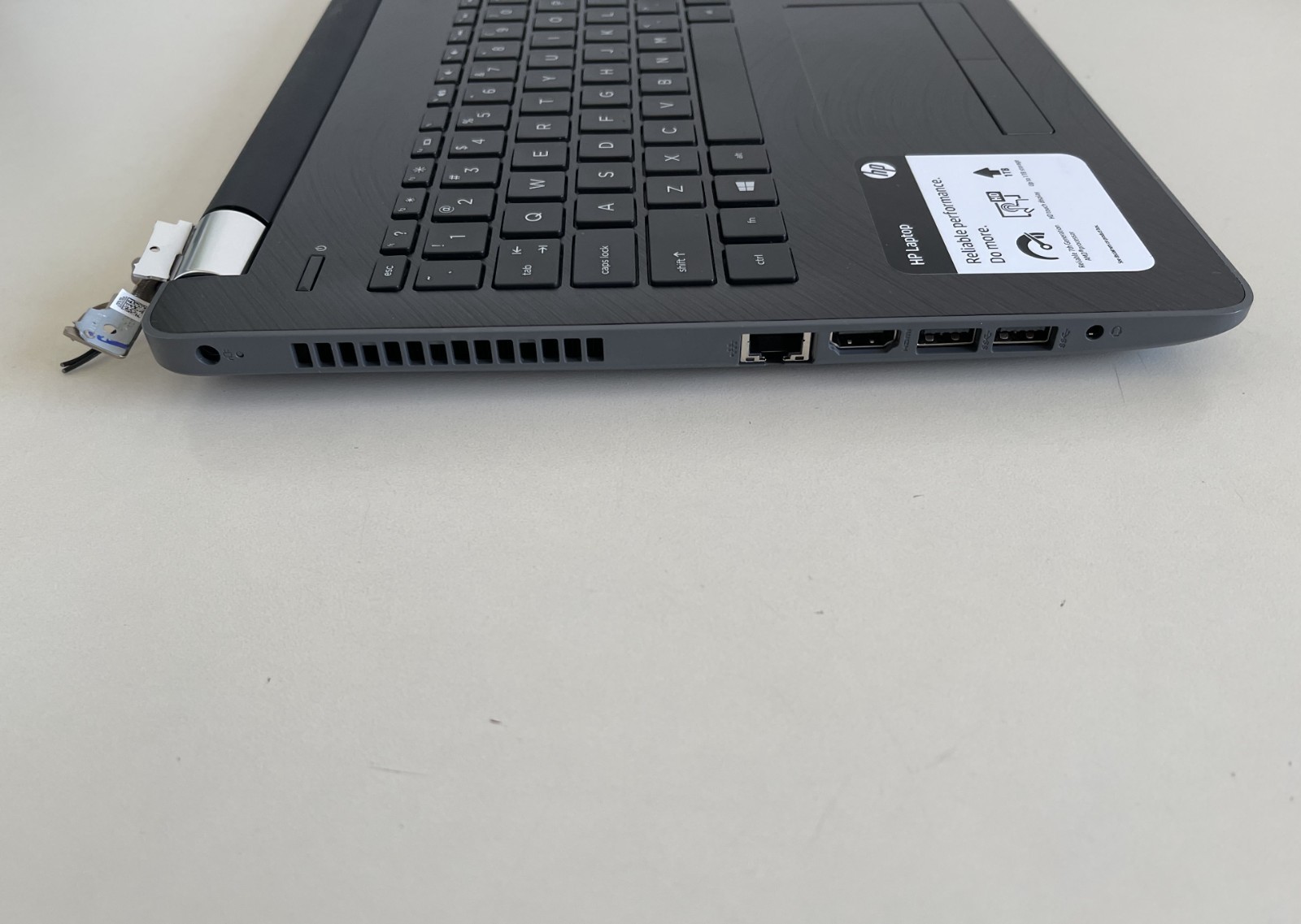HP Pavilon 3168NGW Reliable 7th Generation AMD Processor 15-BW030NR HD DVD RAM