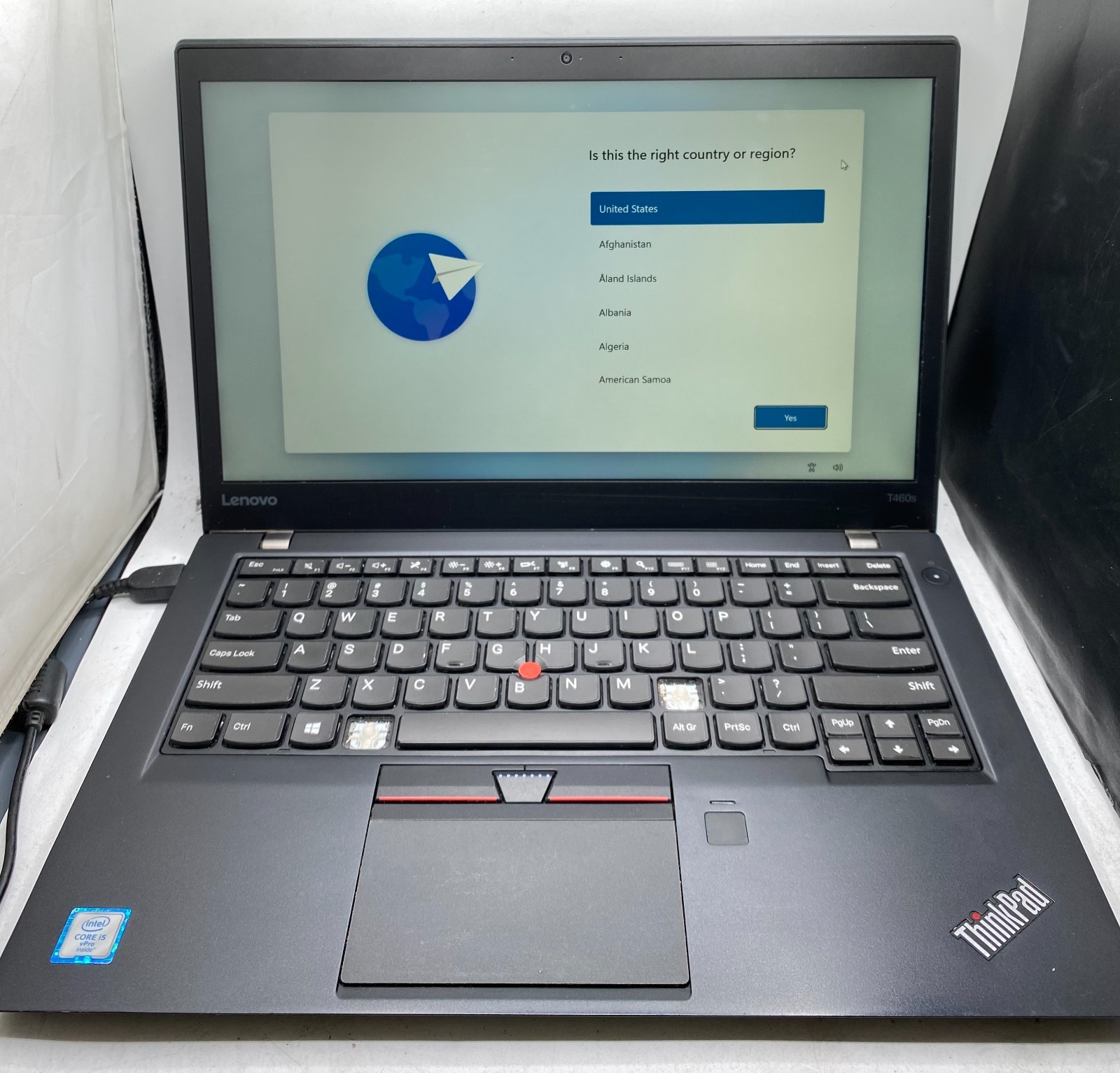 Lenovo ThinkPad T460s 14″ Laptop Intel Core i5-6300U 2.40GHz 8GB RAM 256GB SSD