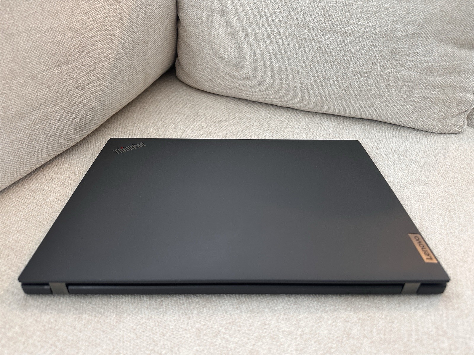 Lenovo ThinkPad T14 Gen 4 Ryzen 7 Pro 7840U 16GB/512GB Win 11 Pro