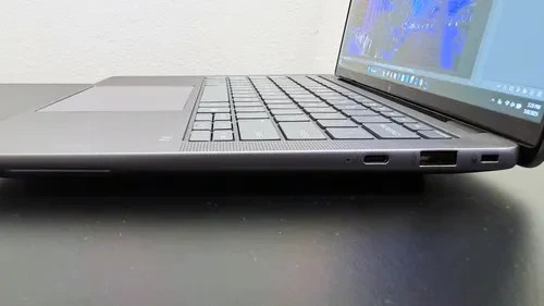 HP ZBook Ultra G1a, RYZEN AI MAX+ 390, 64 GB, 1TB, WIN 11 PRO, C39Q0UP