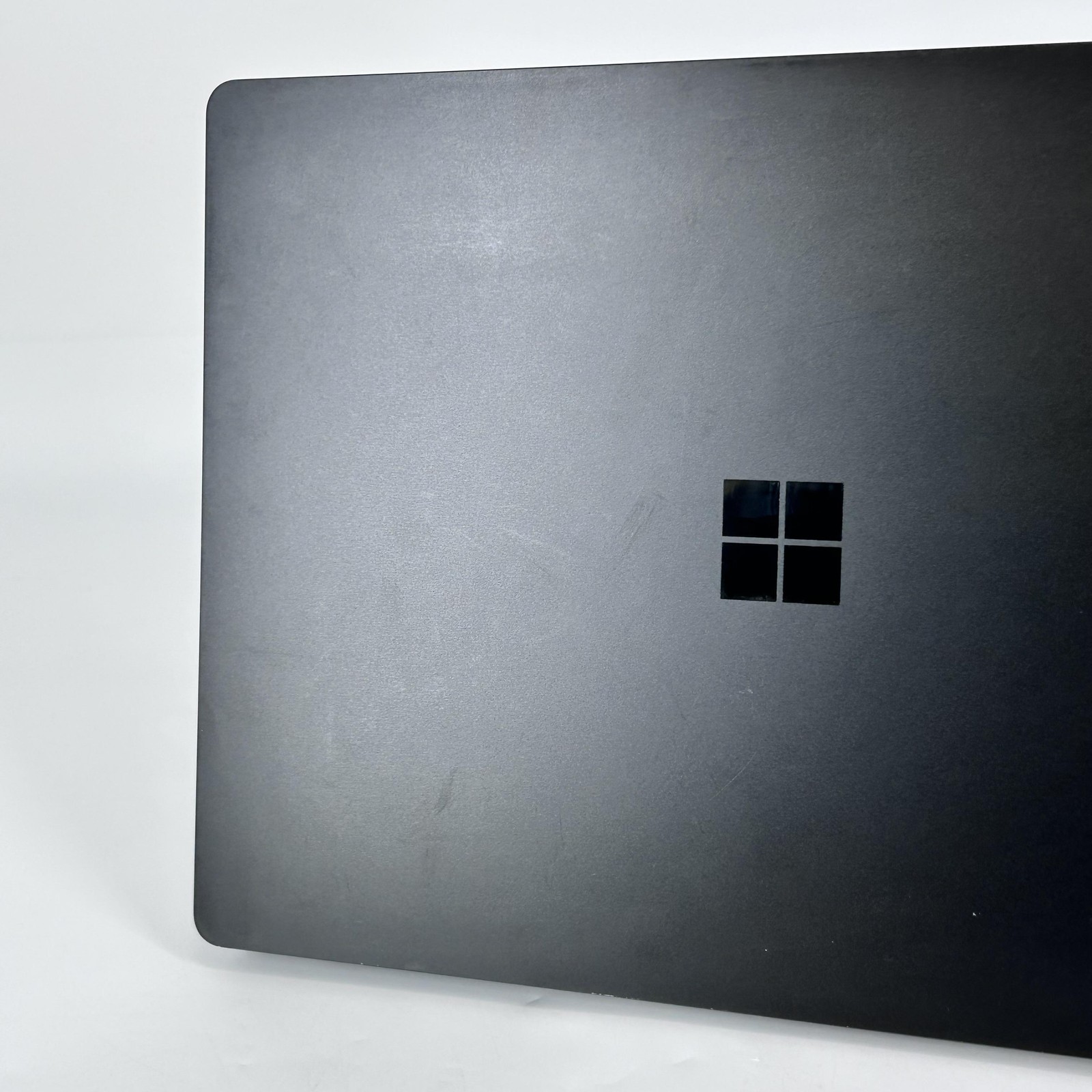 Microsoft Surface Laptop 5 13.5 2K TOUCH 2.7 GHz i7-1265U 16GB 512GB – GOOD