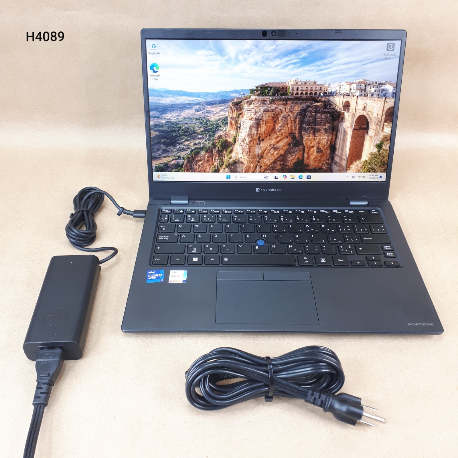 Dynabook Portege X30L-J 13.3″ Laptop i7-1185G7 3.00GHz 16GB RAM 256GB W11P H4089