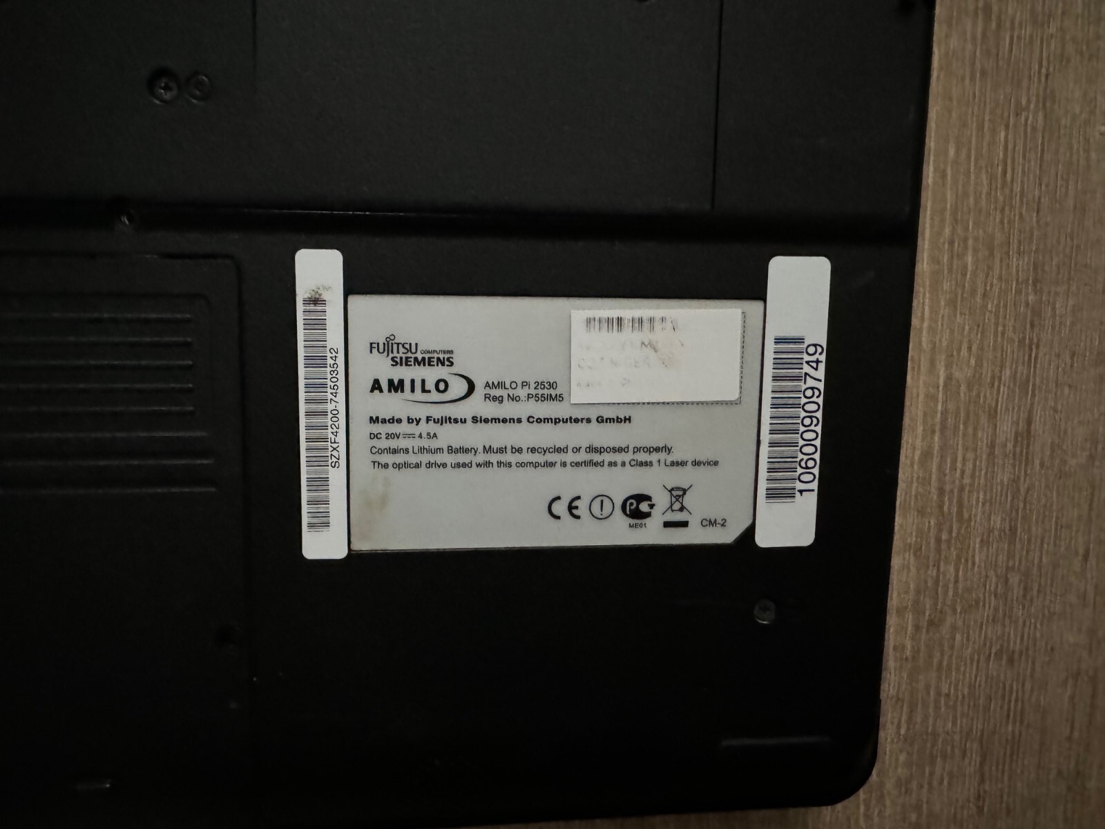 Fujitsu Siemens Amilo pi2530 15.4 Laptop No Picture Faulty For Parts