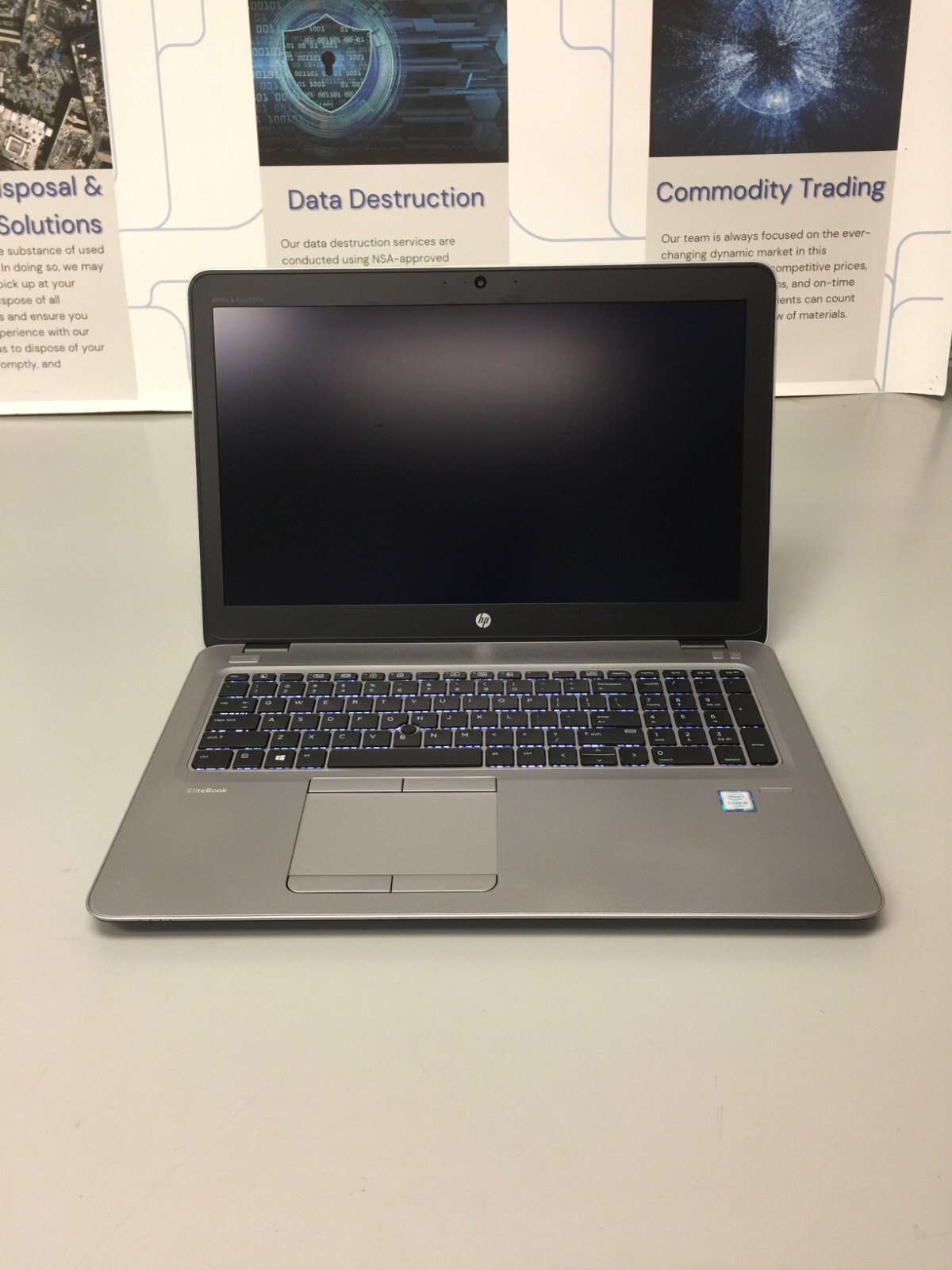 HP EliteBook 850 G3 15.6″ (256GB Core i5 6th gen 2.30GHz 8GB RAM WIN 11 PRO