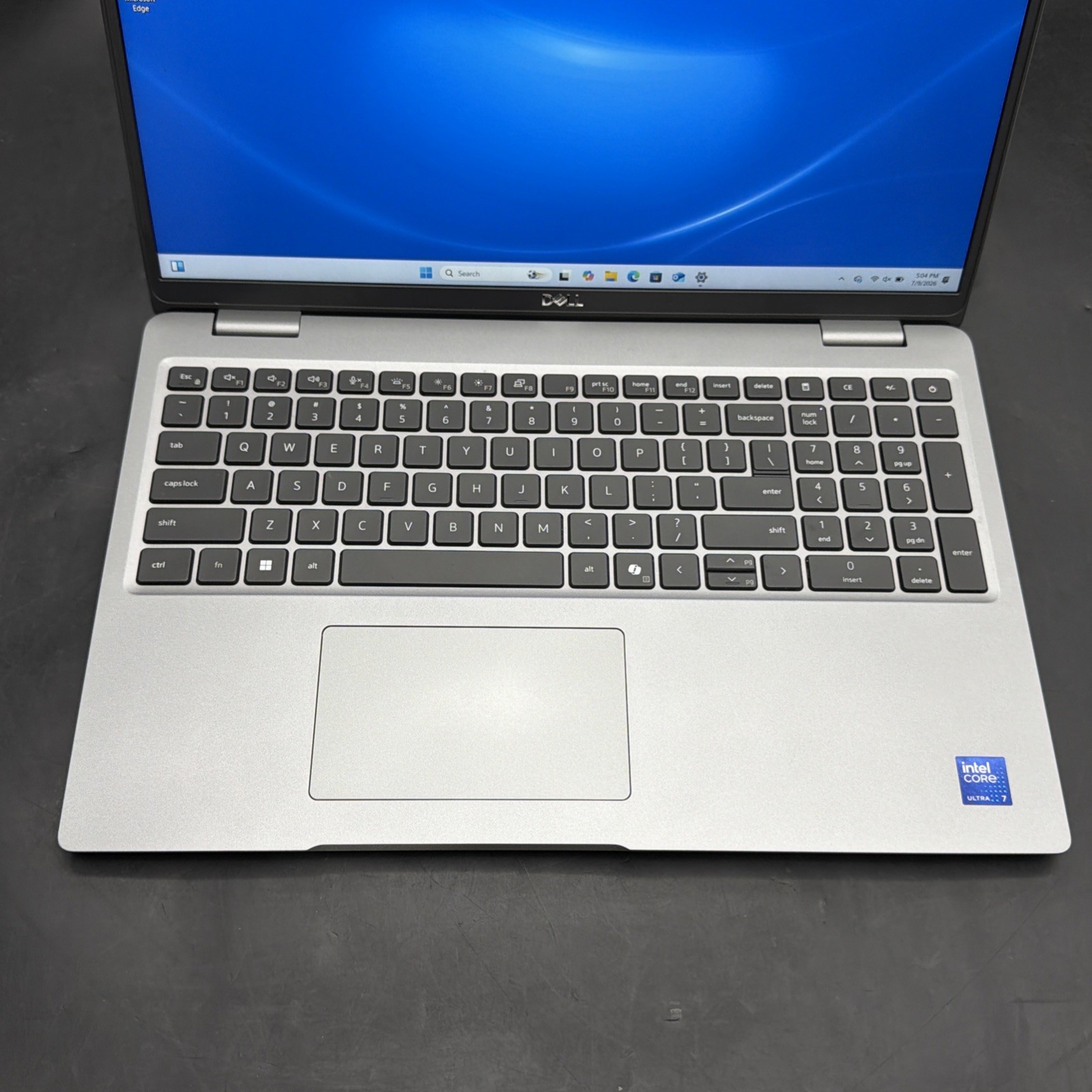 USED 2025 Dell Latitude 5550 Laptop 15.6” FHD (Ultra 7-165U 16GB RAM 512GB SSD)