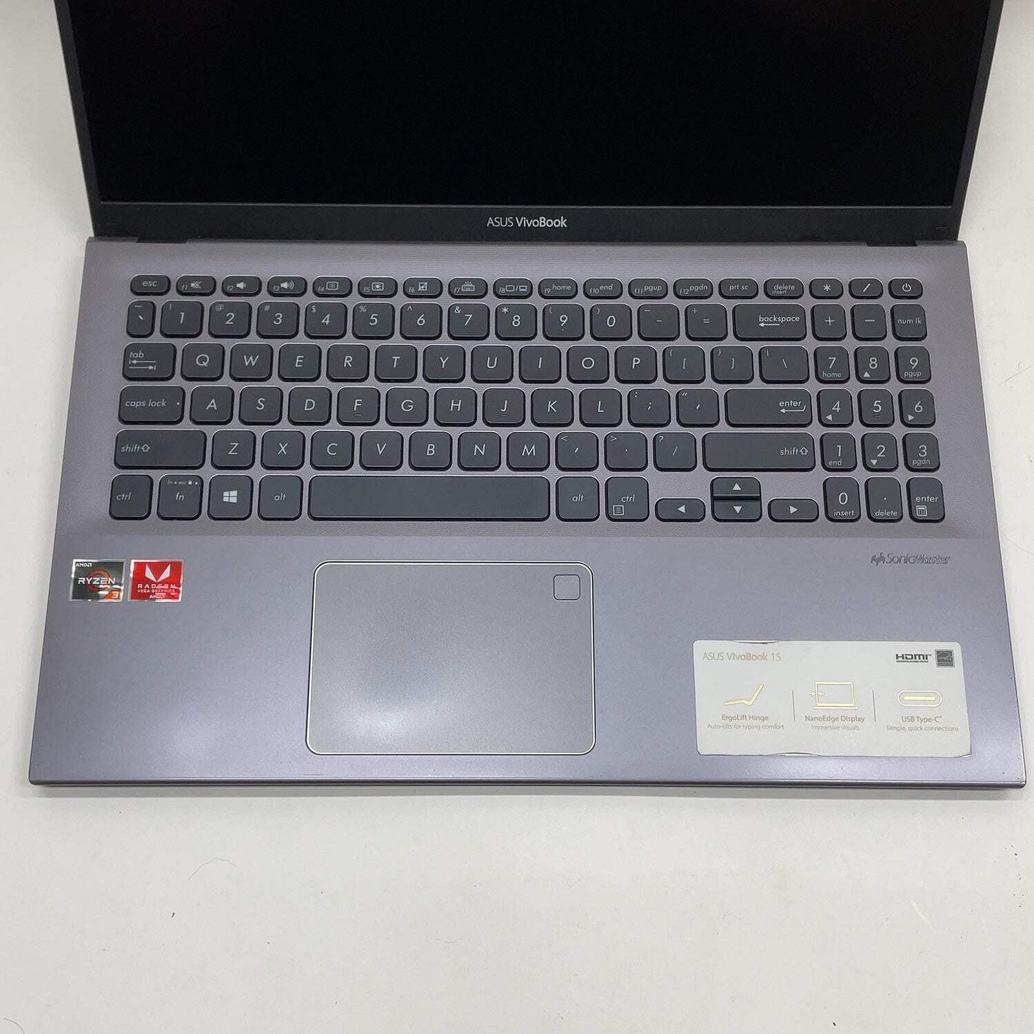 Asus Vivobook 15 F512D 15.6″ Ryzen 3 3200U 2.6GHz 4GB RAM 512GB SSD