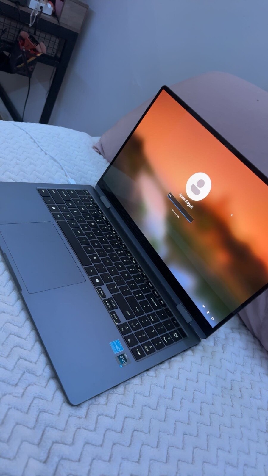Samsung Galaxy Book2 Pro 360 15.6″ (1TB SSD, Intel Core i7 12th Gen., 4.70 GHz,