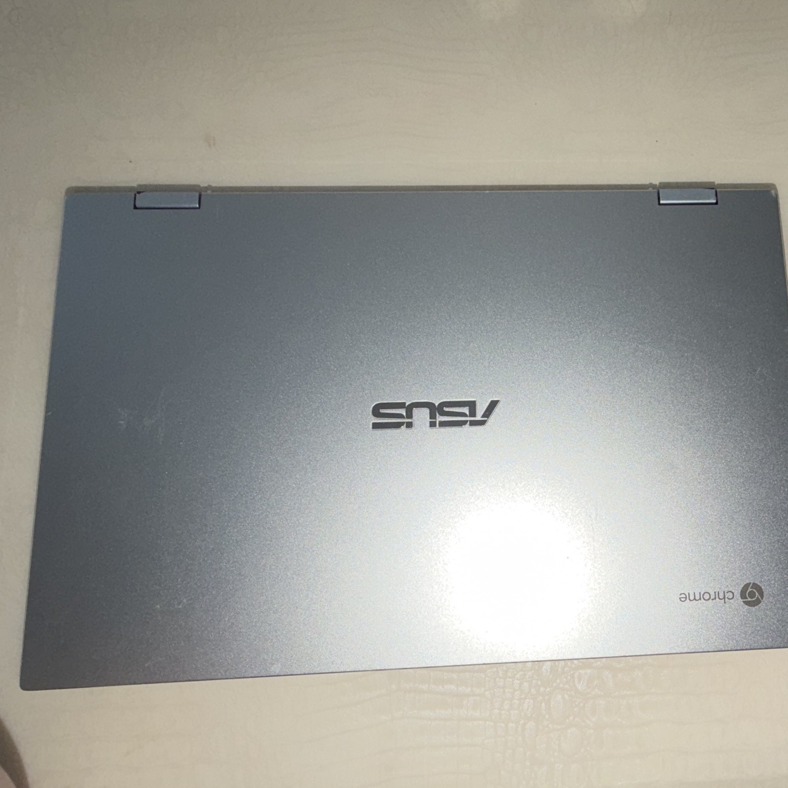 ASUS Chromebook C433T 14″ Intel Core m3 8th Gen 4GB 64GB eMMC Chrome OS Silver