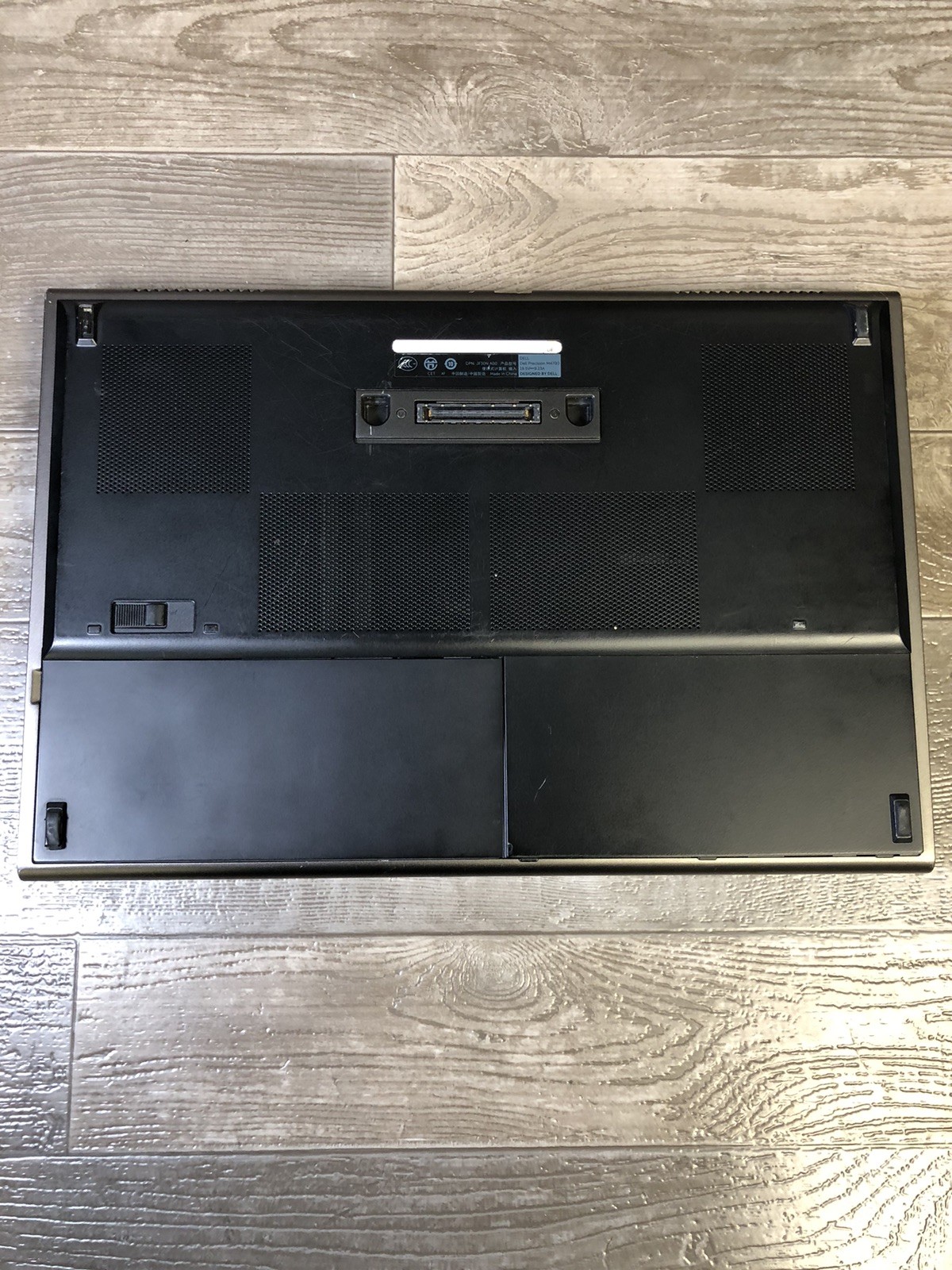 Dell Precision M4700 15.6″ Intel Core i7- 3720QM 2.60GHz 16GB DDR3 UNLOCKED
