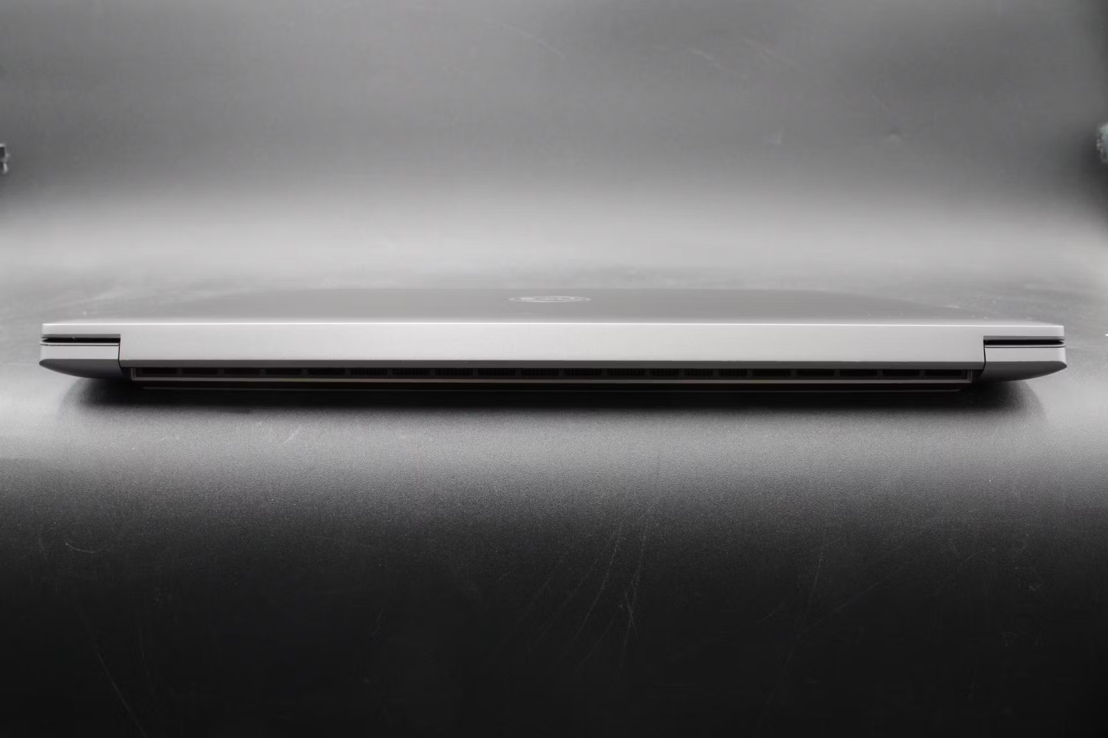 Dell Precision 5680 Used 16″ (i7-13800H-32GB-512GB NVMe)