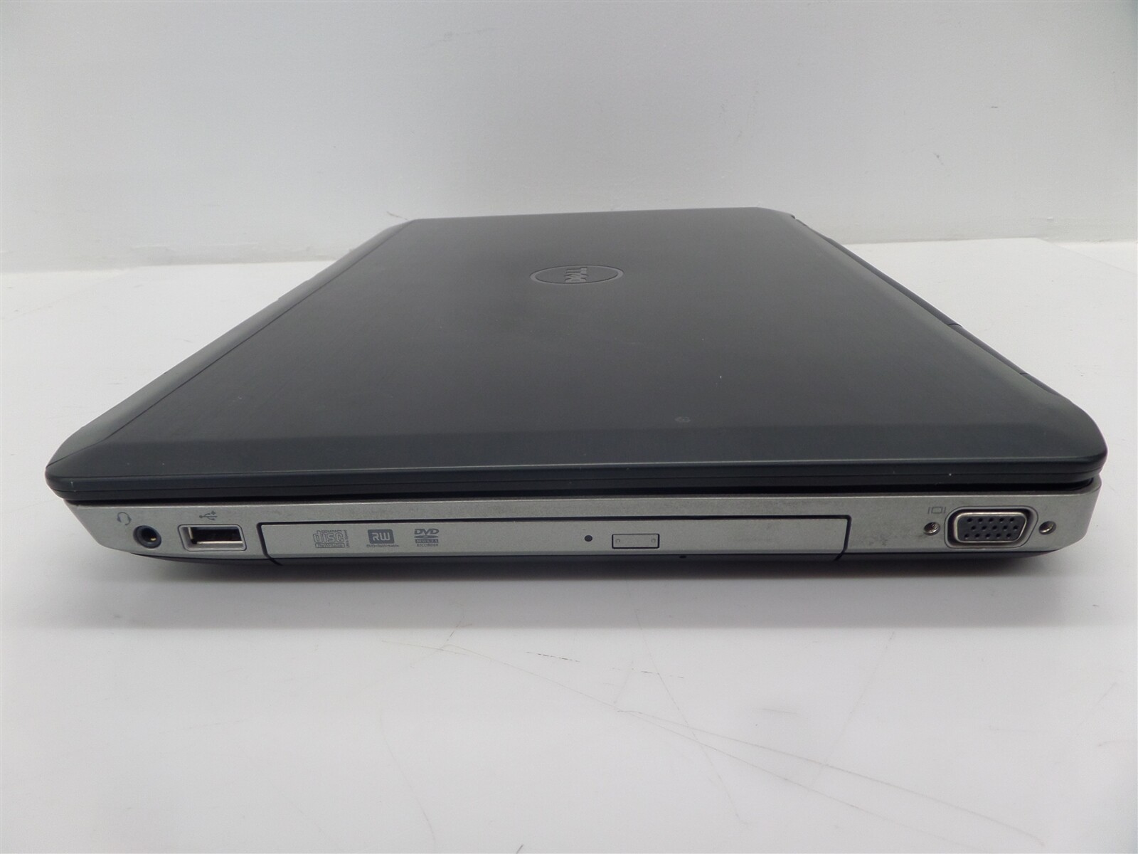 Dell Latitude E5530 15.6″ Laptop w/ i3-3110M 2.4GHz CPU 8GB RAM – No HDD