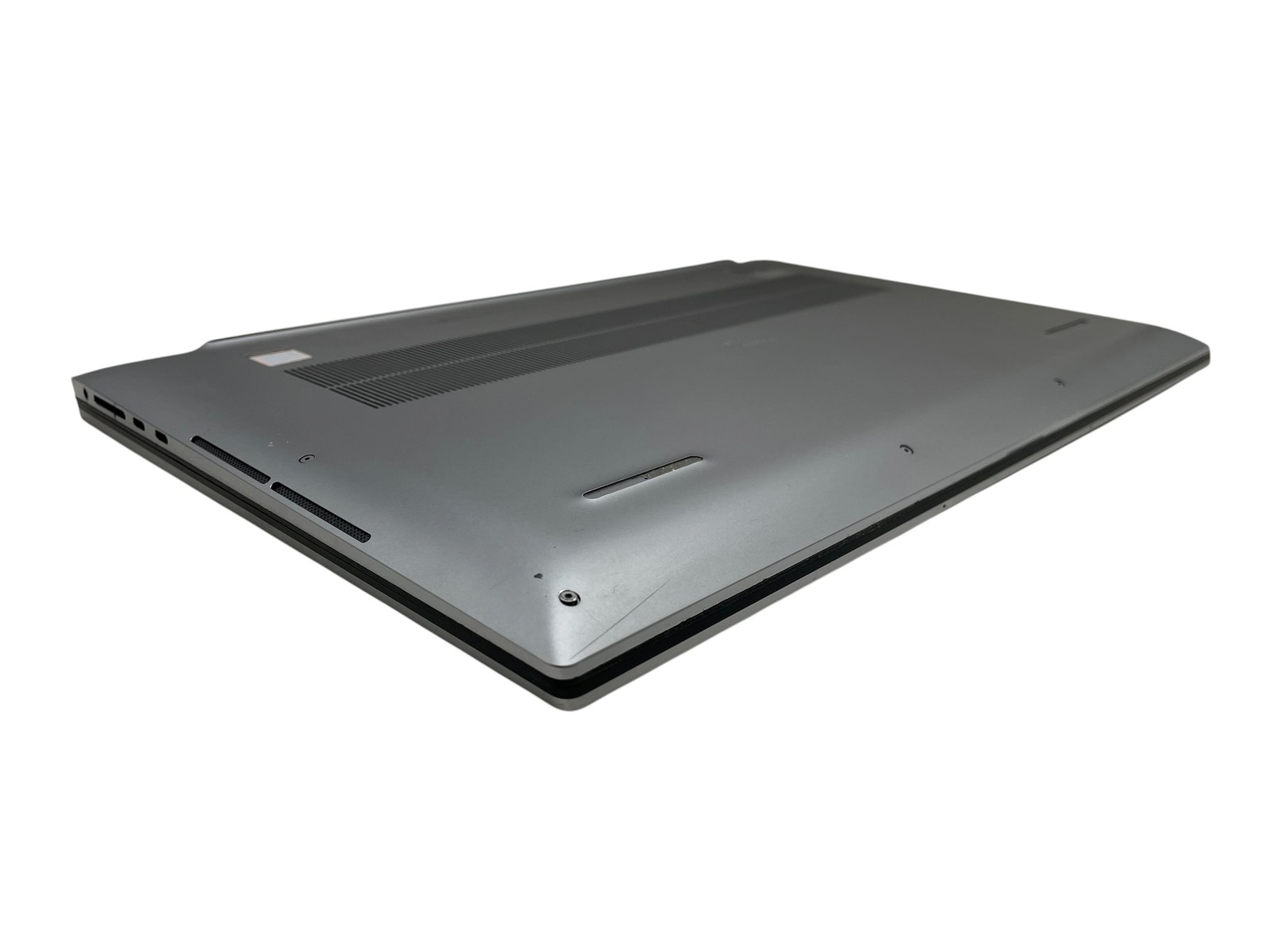 Dell Precision 5750 15″ – i5 2.6GHz – 8GB RAM – 256GB SSD – Grade D