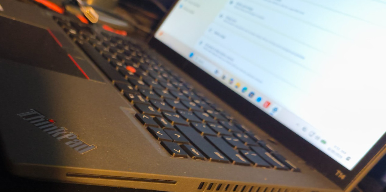 Lenovo ThinkPad T14 Gen 3 i7-1260P 16GB NON-TOUCH Win11Pro 512GB