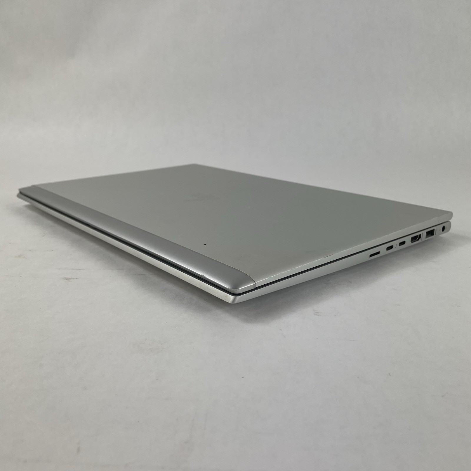 HP EliteBook 850 G7 15.6″ i5-10210U 1.60 GHz 8 GB RAM No SSD No OS – Bad Bezel
