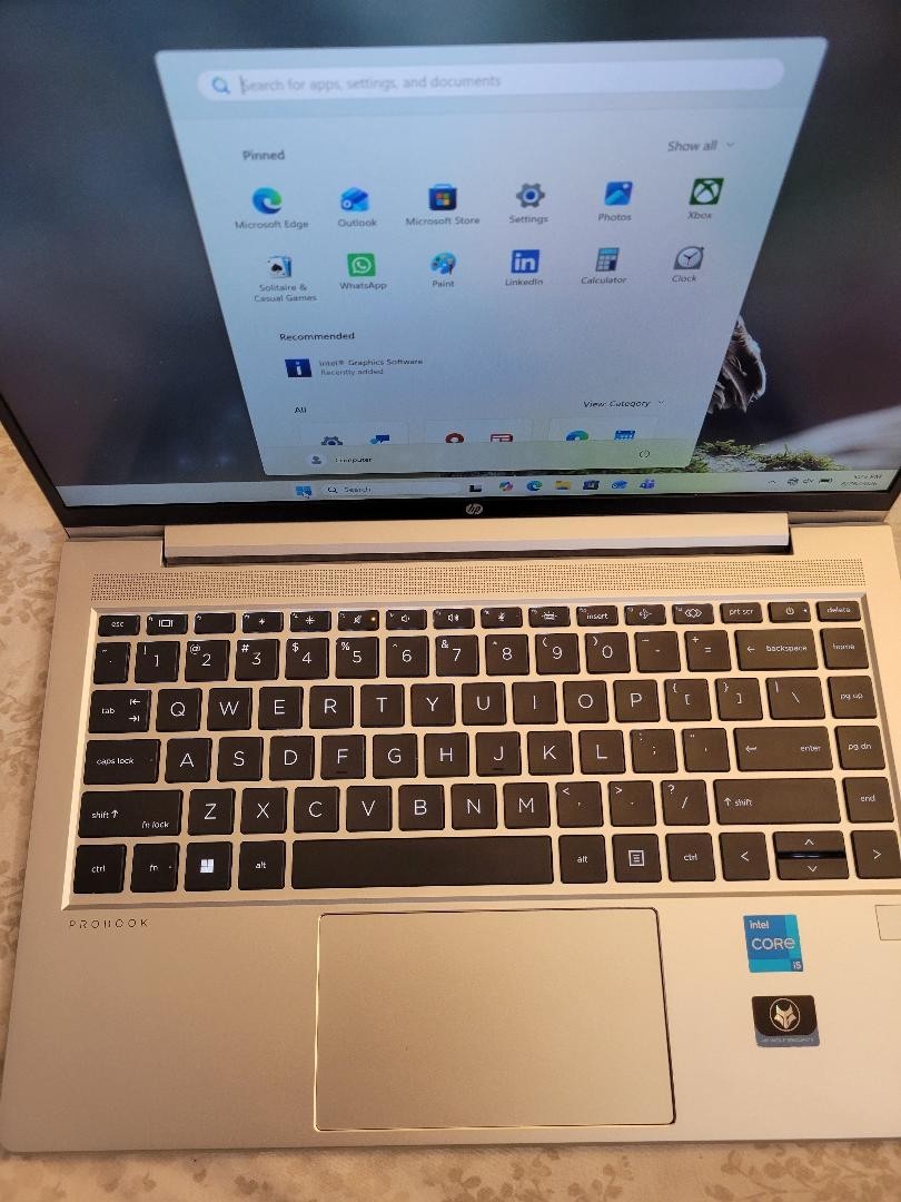 HP ProBook 440 G9 14″ i5-1235U@1.3GHz, 16GB DDR4, 256GB M2, Win 11 Pro
