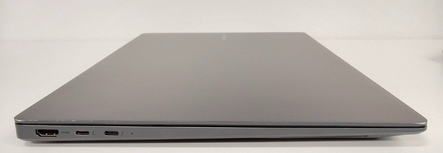 Samsung Galaxy Book3 Ultra 16” (1TB SSD, i9-13900H, 32GB RAM, RTX 4070) – FF!