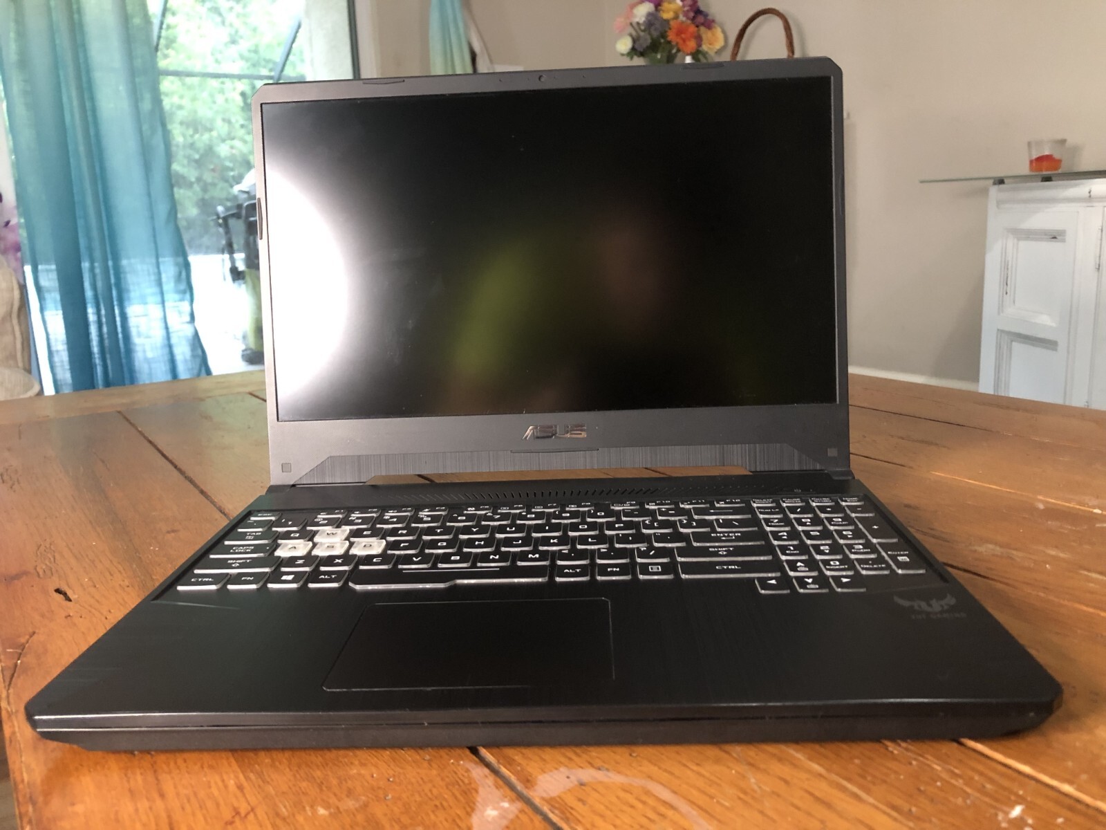 ASUS Tuf Gaming Laptop 15.6” 144hz Intel Core i7 40GB Ram 2.60 GHz FX505GT