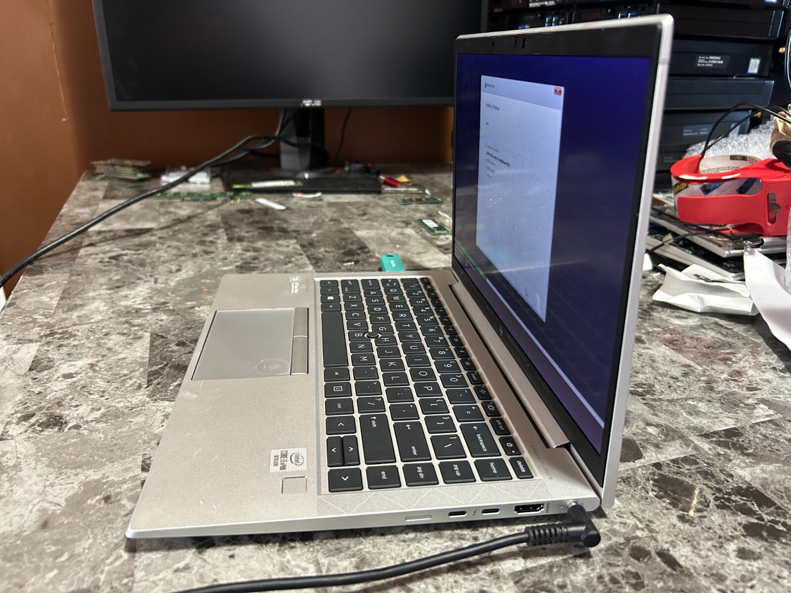 HP EliteBook 840 G7 14″, Core i5-10310U 1.70GHz, 16GB , 256GB SSD-NoOS