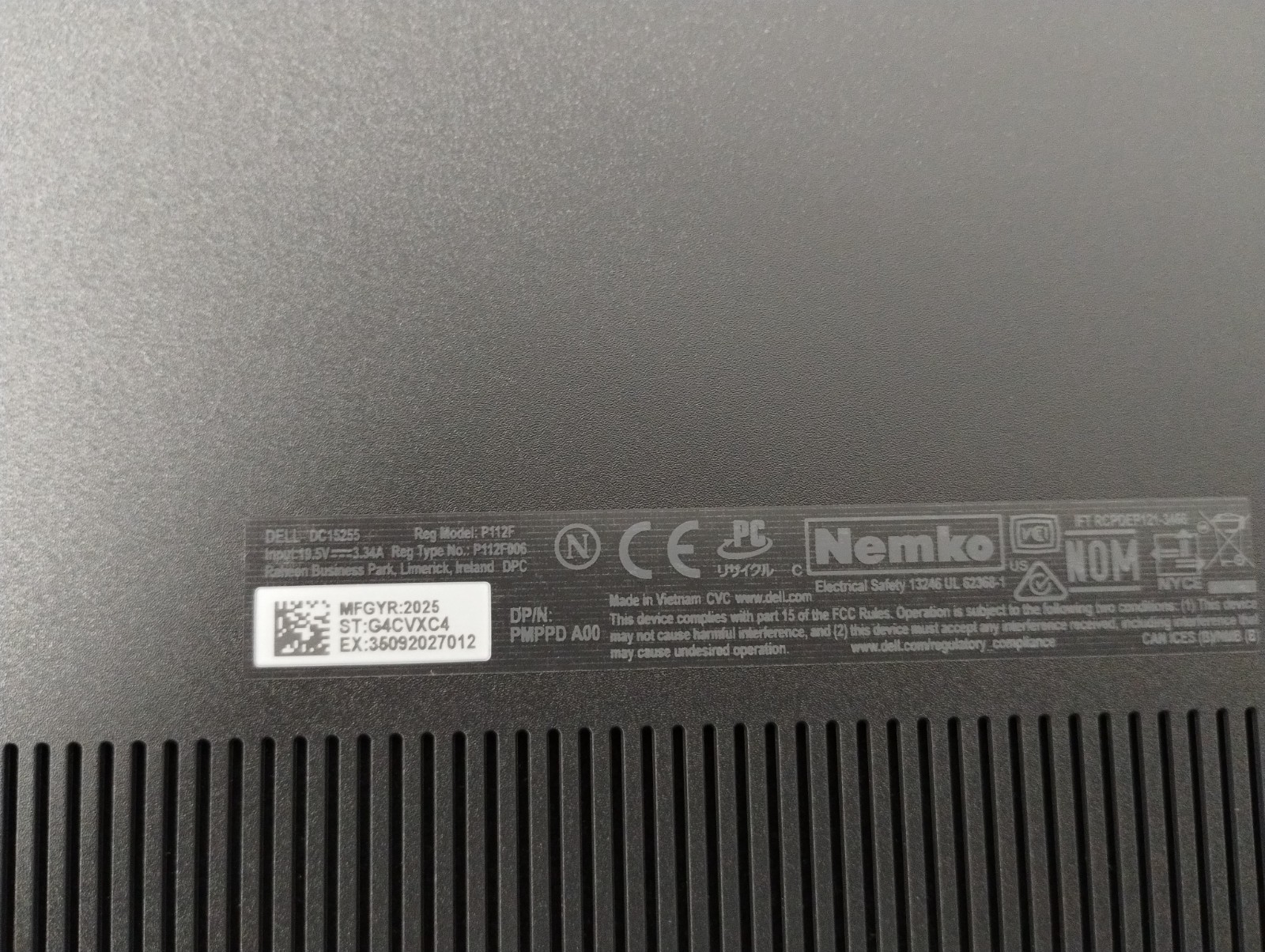 DELL 15 DC15255 G8MK9, AMD Ryzen 7 7730U, 2.00 GHz, 16 GB RAM, 512 GB NVMe SSD