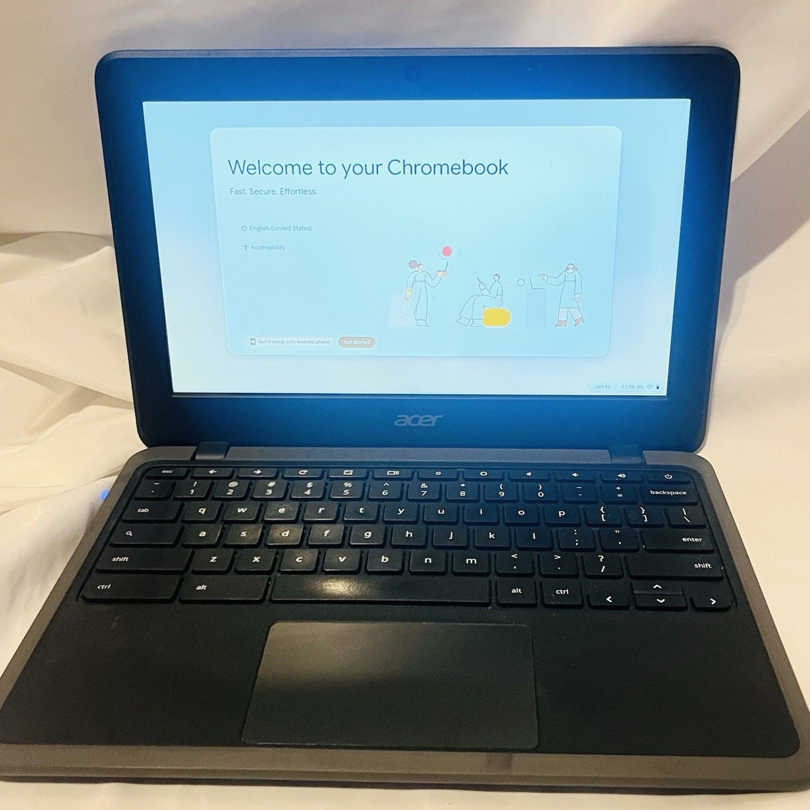Acer C733 Chromebook Intel Celeron N4020 4GB , 32 GB SSD LINUX Capible W/USB-C