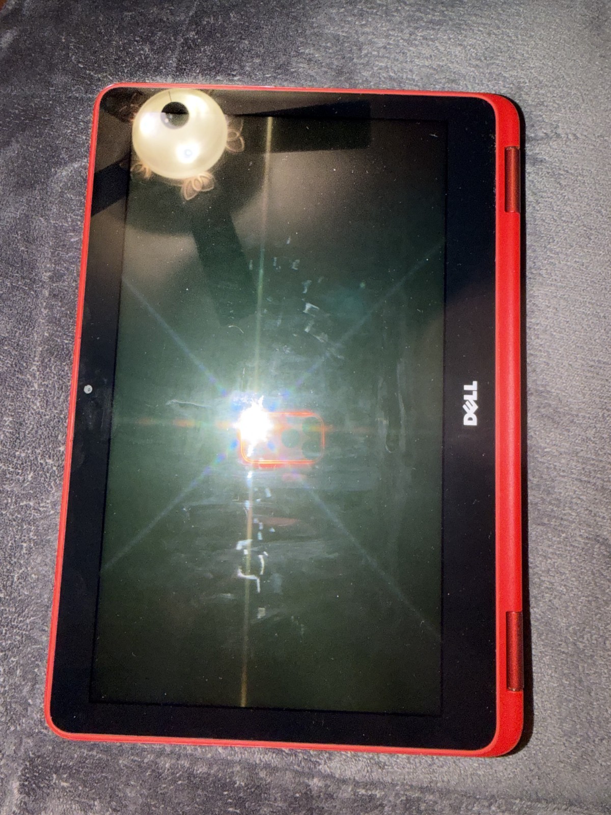 Dell Inspiron 11 3000 11.6 in (32GB, Intel Celeron N, 1.60GHz) Laptop – Red
