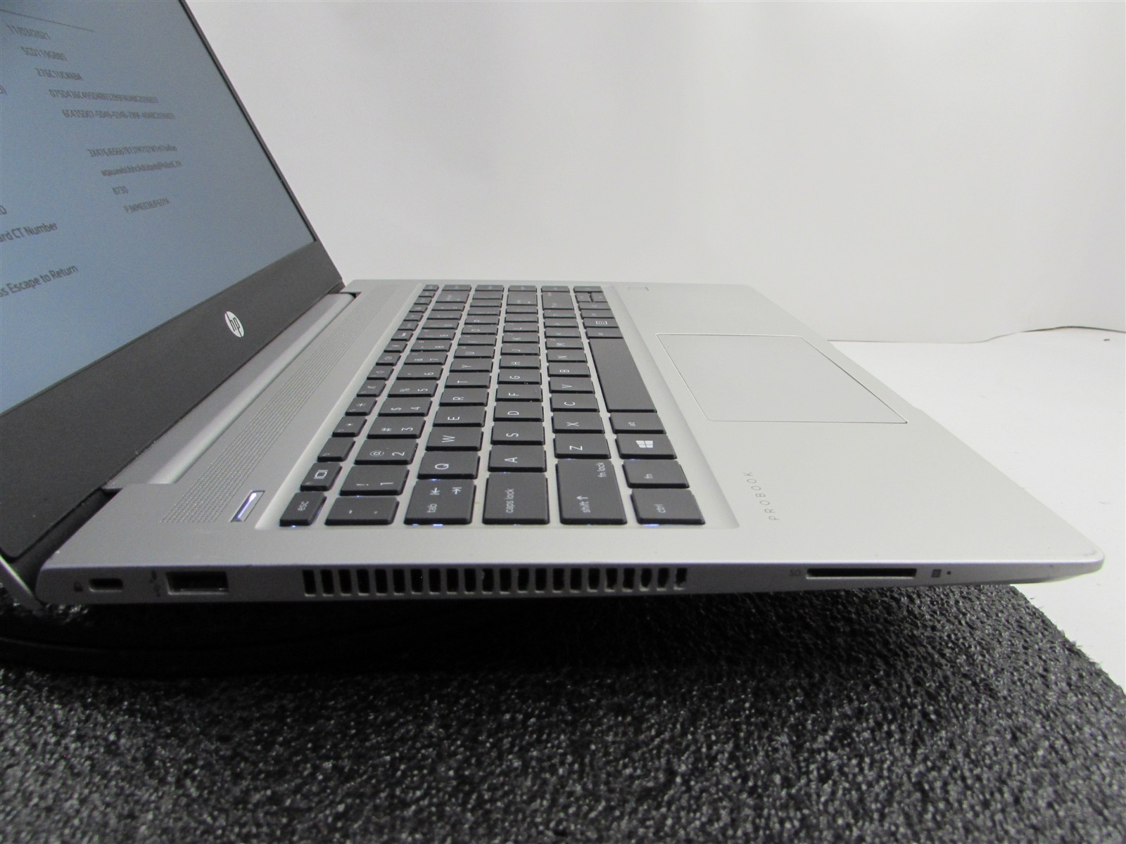 HP PROBOOK 445 (G7) 14″ FHD AMD RYZEN 5 4500U 512GB SSD 16GB RAM AMD GPU NO O.S