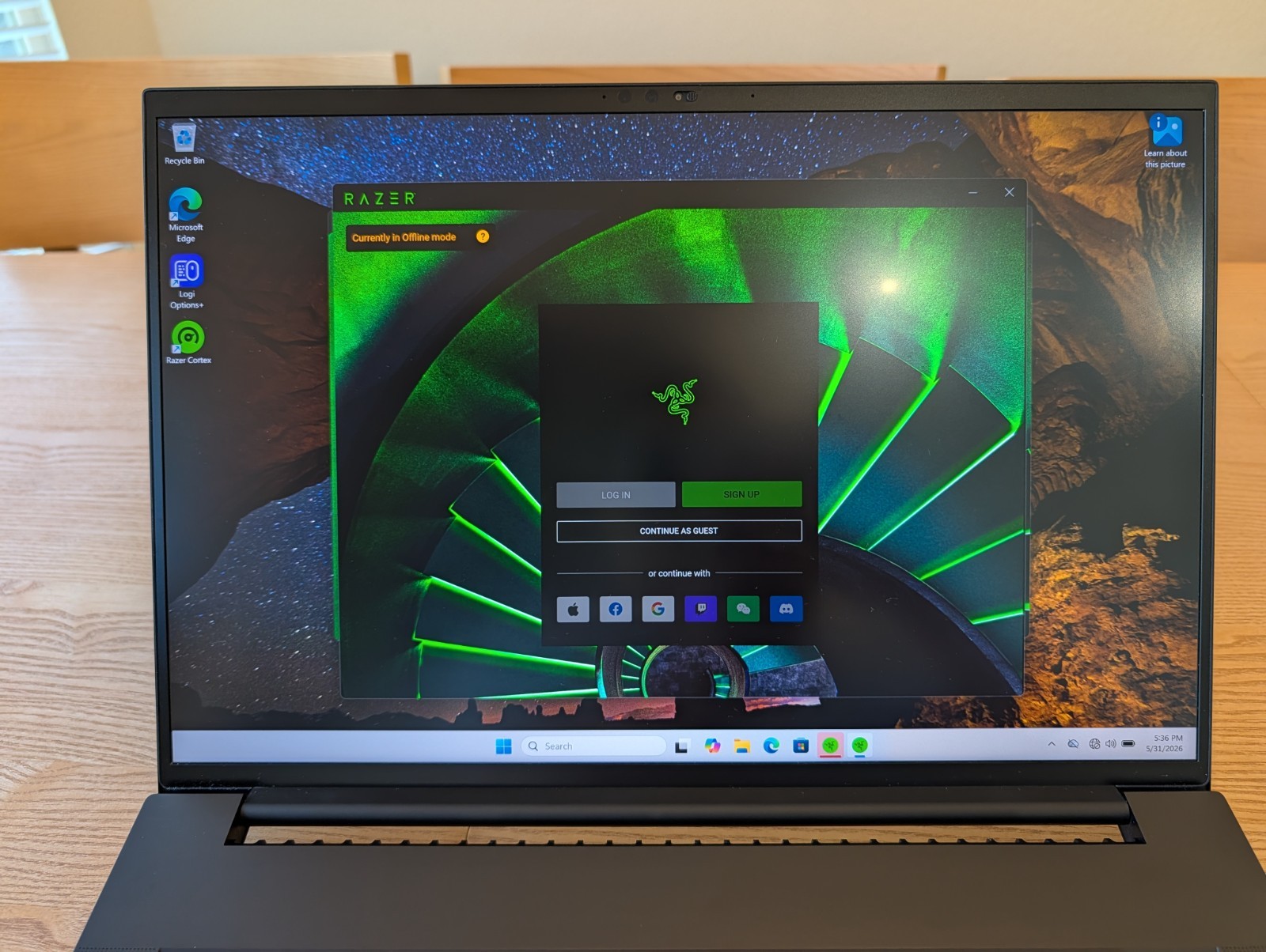 Razer Blade 18 RZ09-0529 Core Ultra 9 275HX 64GB RAM 2TB SSD GeForce RTX 5080