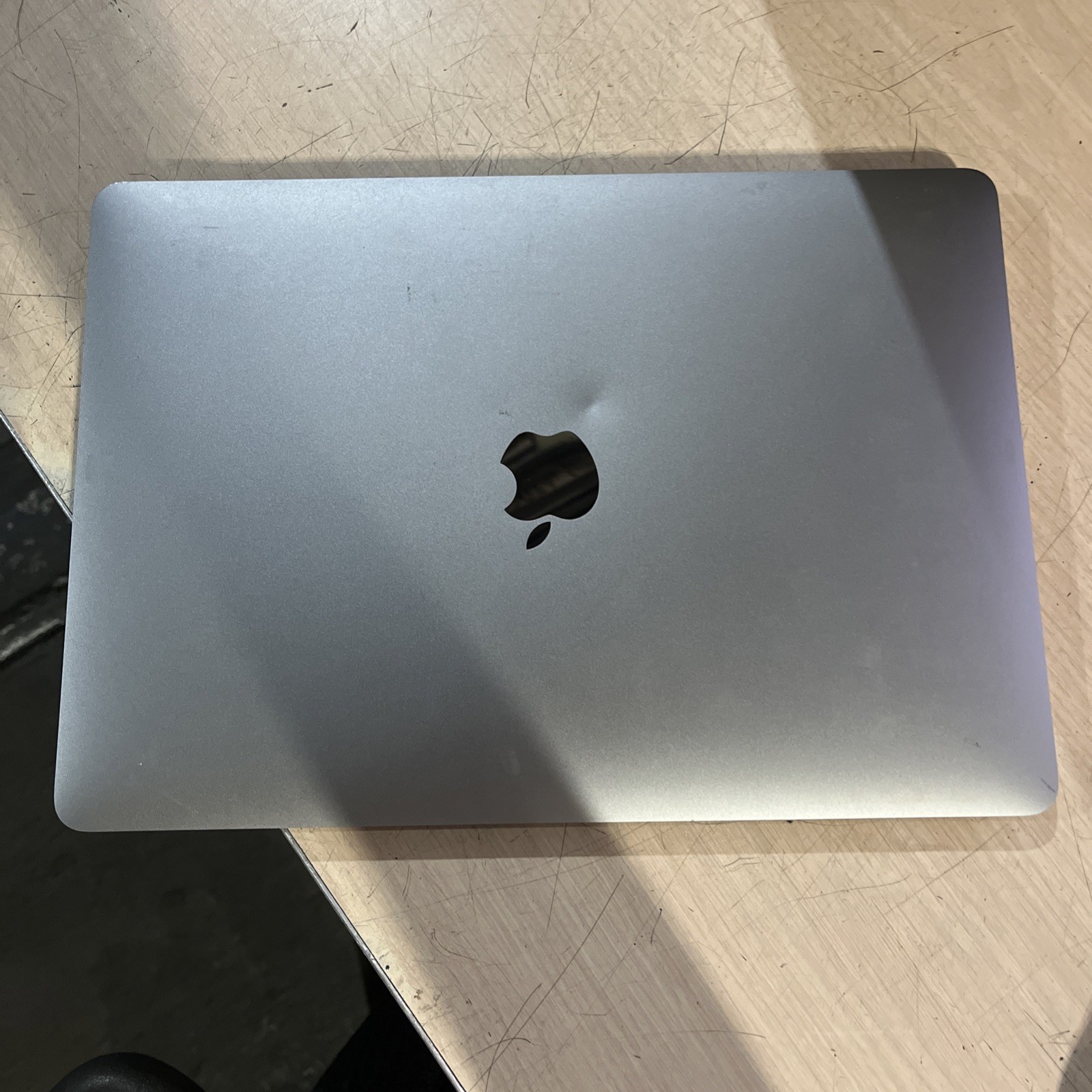 APPLE MACBOOK AIR “M1″ 8 CPU/7 GPU 13” 3.2GHZ 8GB RAM 128SSD