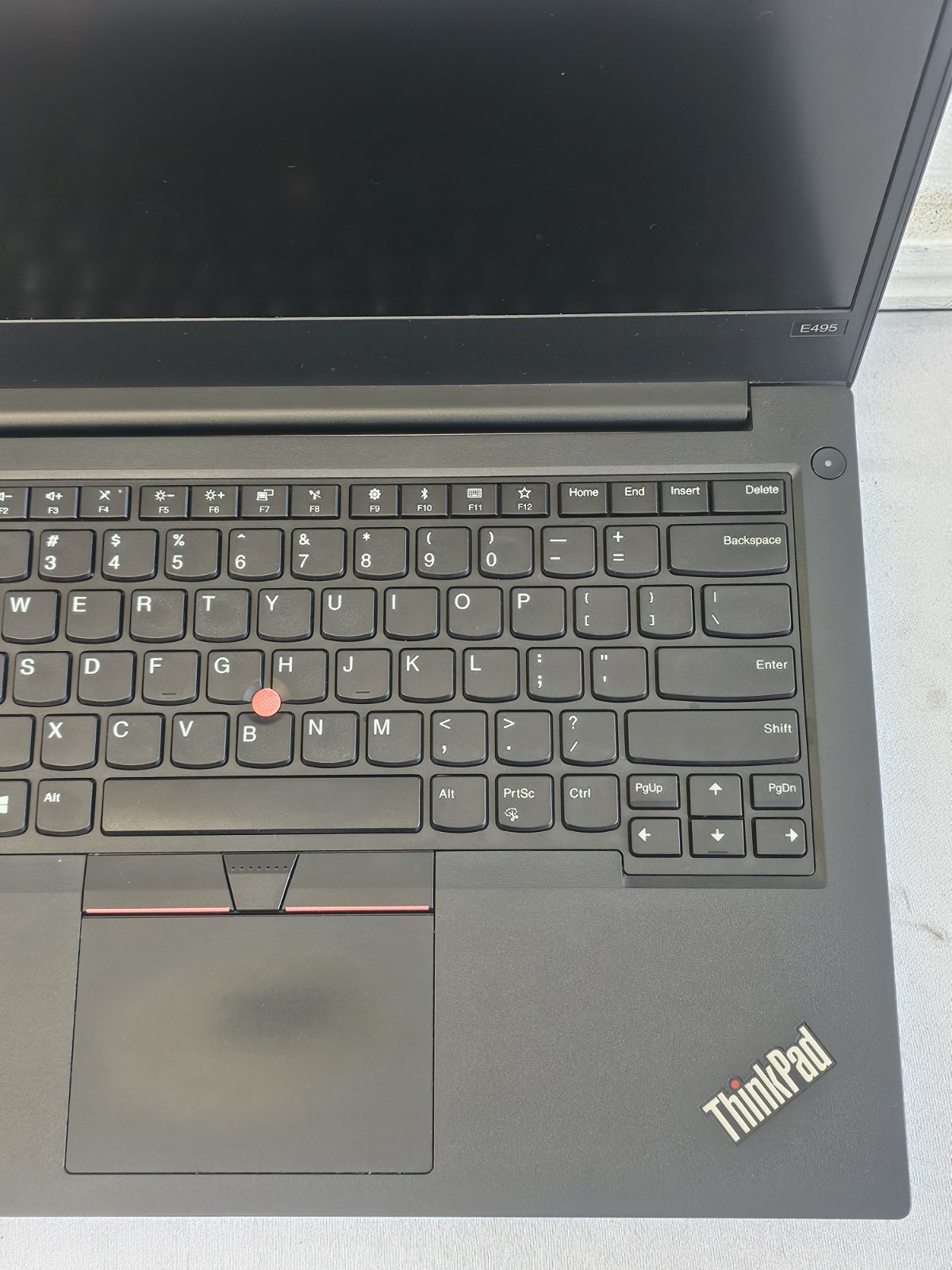 Lenovo ThinkPad E495 Laptop – AMD Ryzen 5-3500u – 8GB RAM – 256GB SSD – Win 10