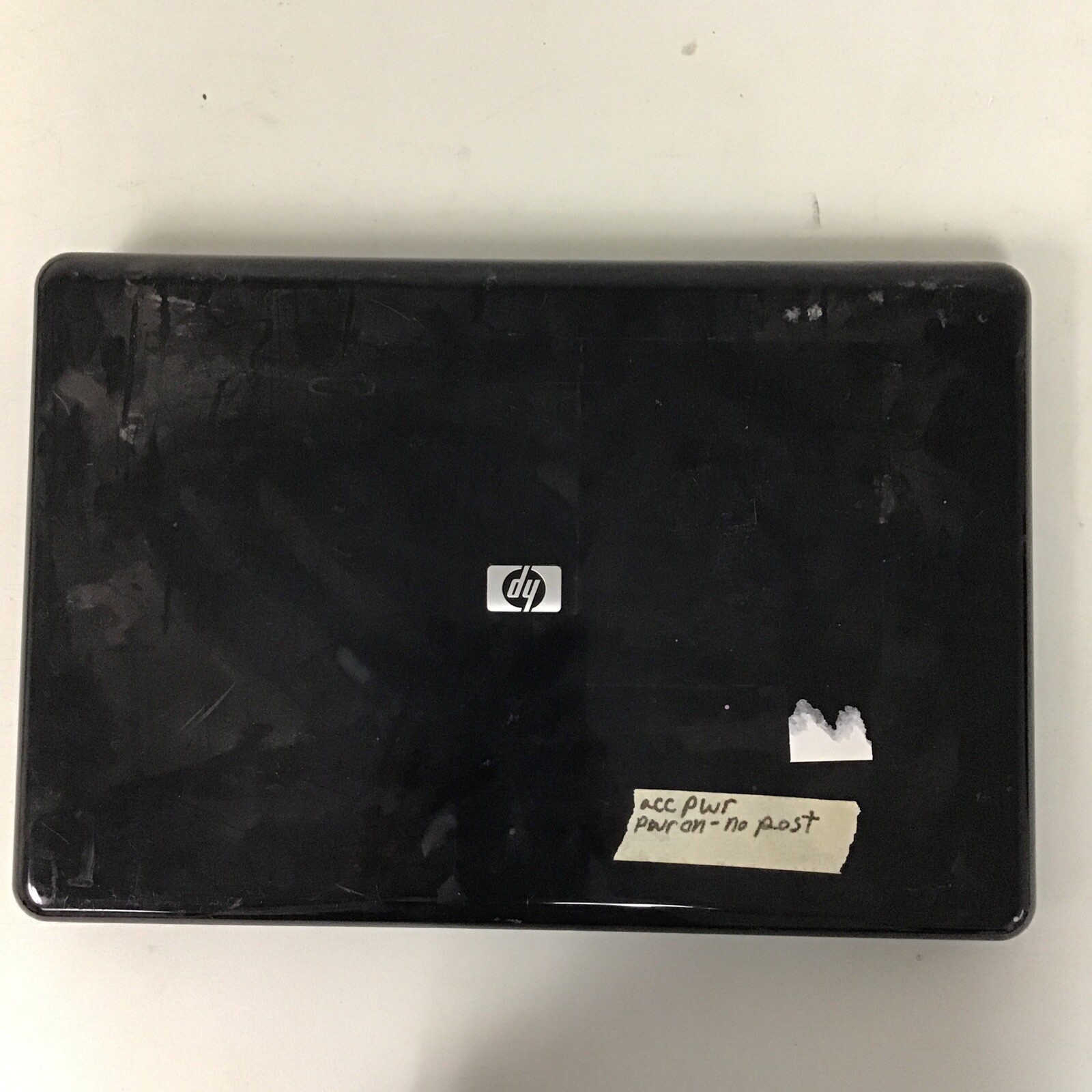 HP G60-442m – Intel Pentium – NO RAM – NO HDD – POWER ACC NO POST – PARTS