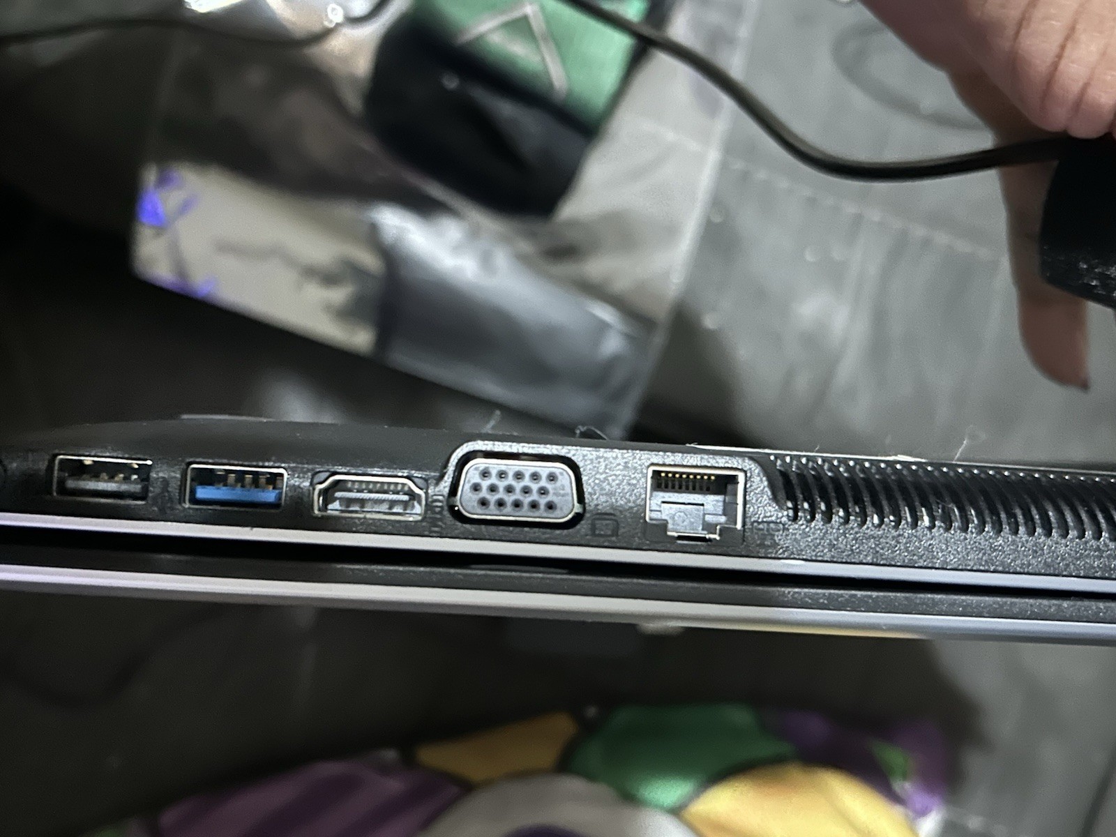 ASUS X540S Intel Pentium Laptop-Parts Repair Only! Case /Charger Included