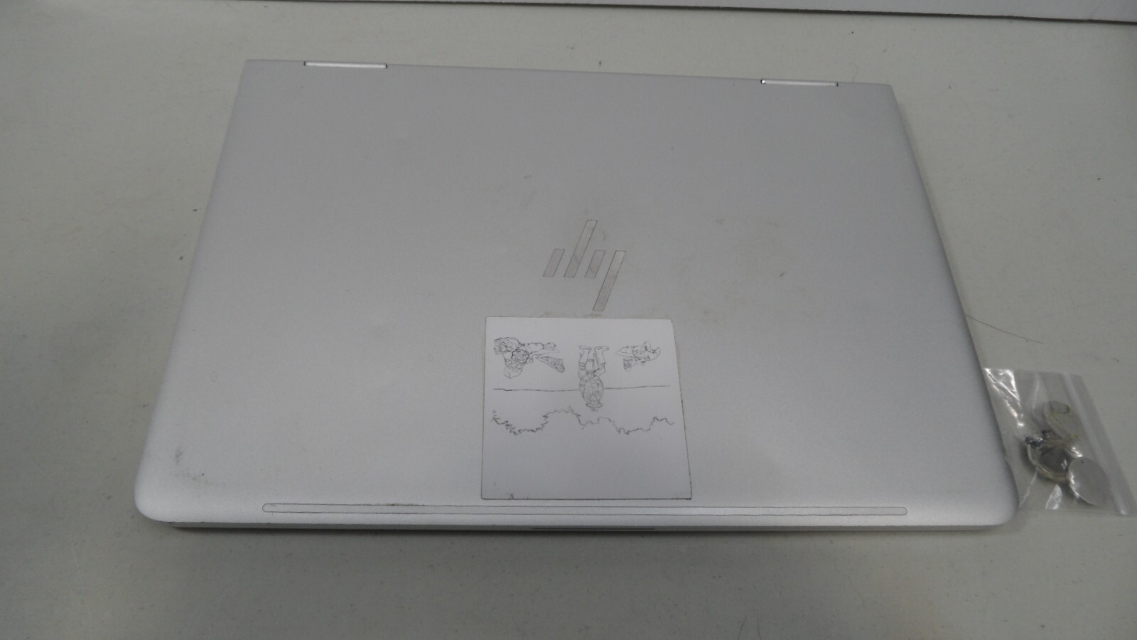 HP 13-ac013dx Laptop For Parts No Power Cracked Screen See Pictures