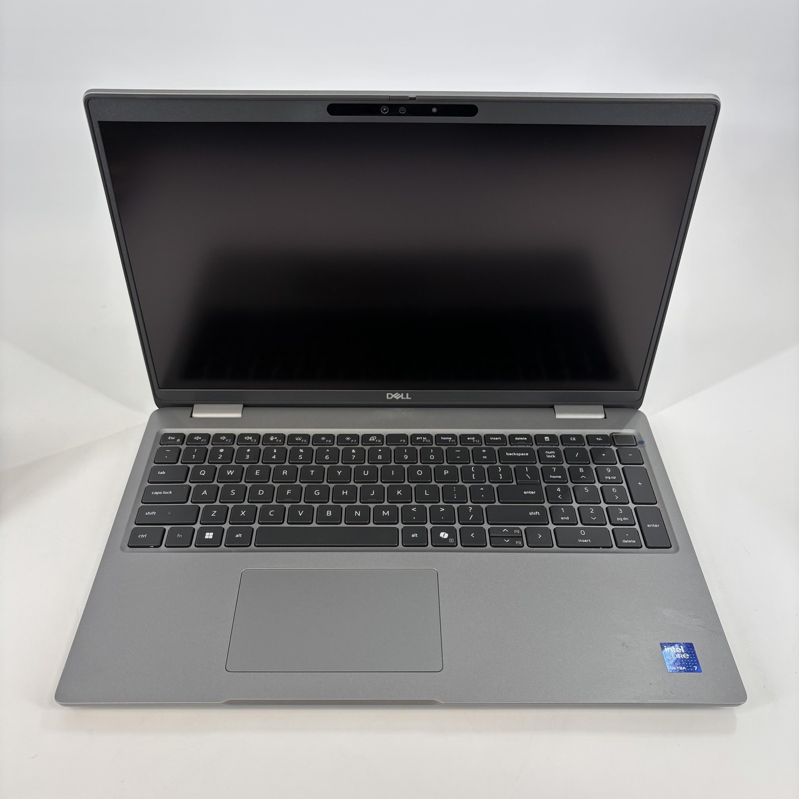 Dell Precision 3590 15.6″ FHD Intel 16 Core Ultra 7 155H 64GB 2TB SSD Excellent