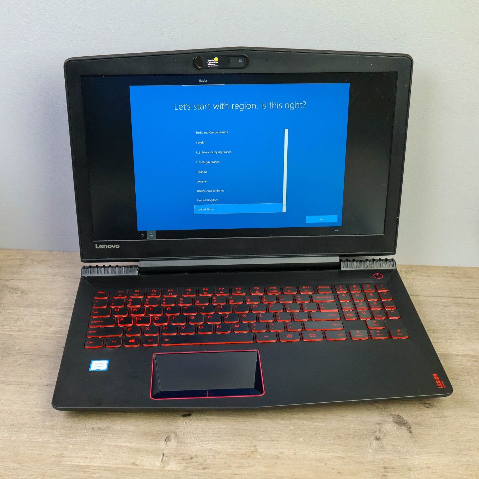 Lenovo Legion Y520 i7-7700HQ GTX 1060 3GB 8GB 128GB SSD 1TB HDD 15.6 Gaming