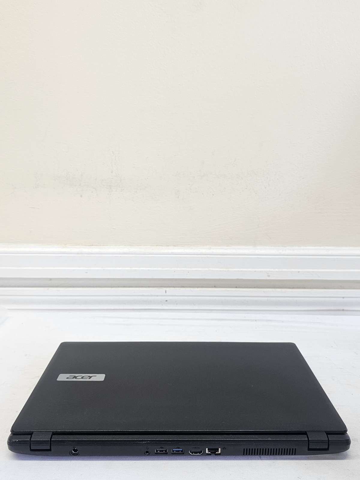 Acer ES1-512-C965 Laptop – Intel Celeron N2840 – 4GB RAM 500GB HDD NO BATT READ