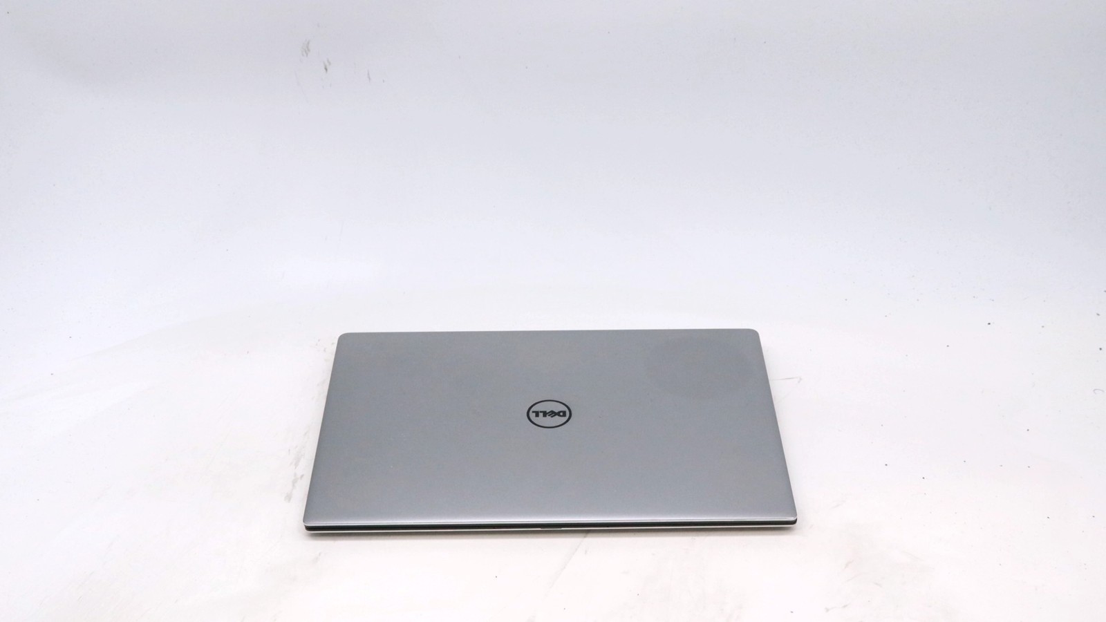Dell XPS 13 9350 13″ i5-6200u 8GB 128GB – Excellent