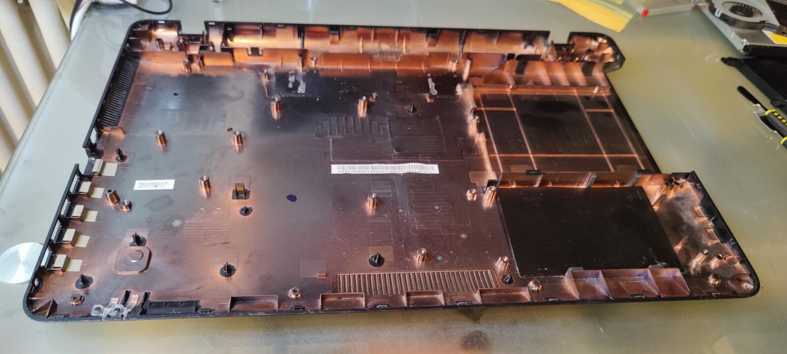 ASUS X751 K751 R752 F751 SCOCCA INFERIORE BOTTOM CASE 13NB0601AP02011