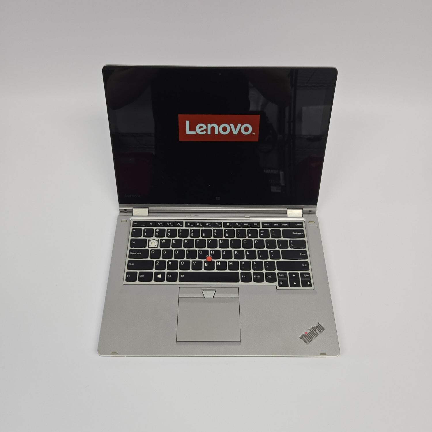 Broken Lenovo ThinkPad X1 2-in-1 Gen 1 14″ i7-6500U 2.5GHz 16GB RAM 250GB HDD
