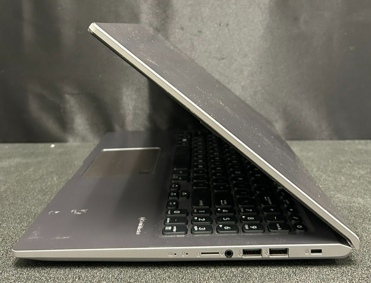 Asus Notebook PC R565E 128GB 4GB RAM Windows 11 Home Intel Core i3-1115G4