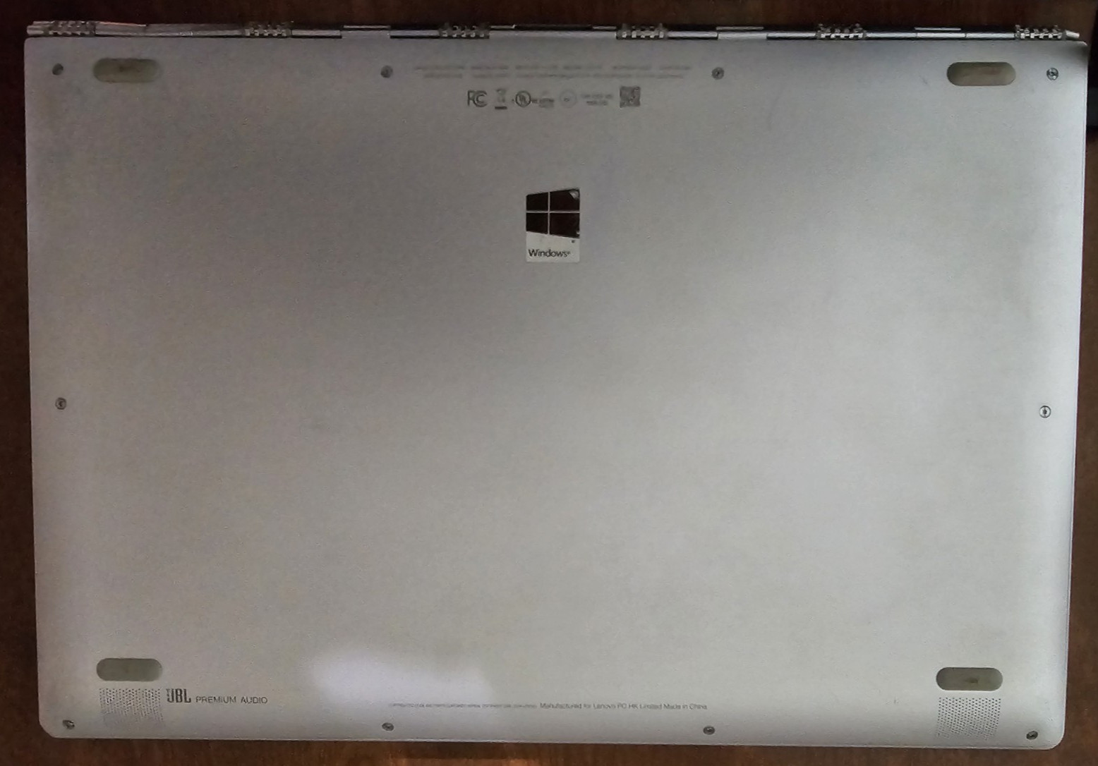 Lenovo Yoga i7 16GB RAM, Wifi 6, Touchscreen, Win 11 **NEW M.2 SSD AND BATTERY**