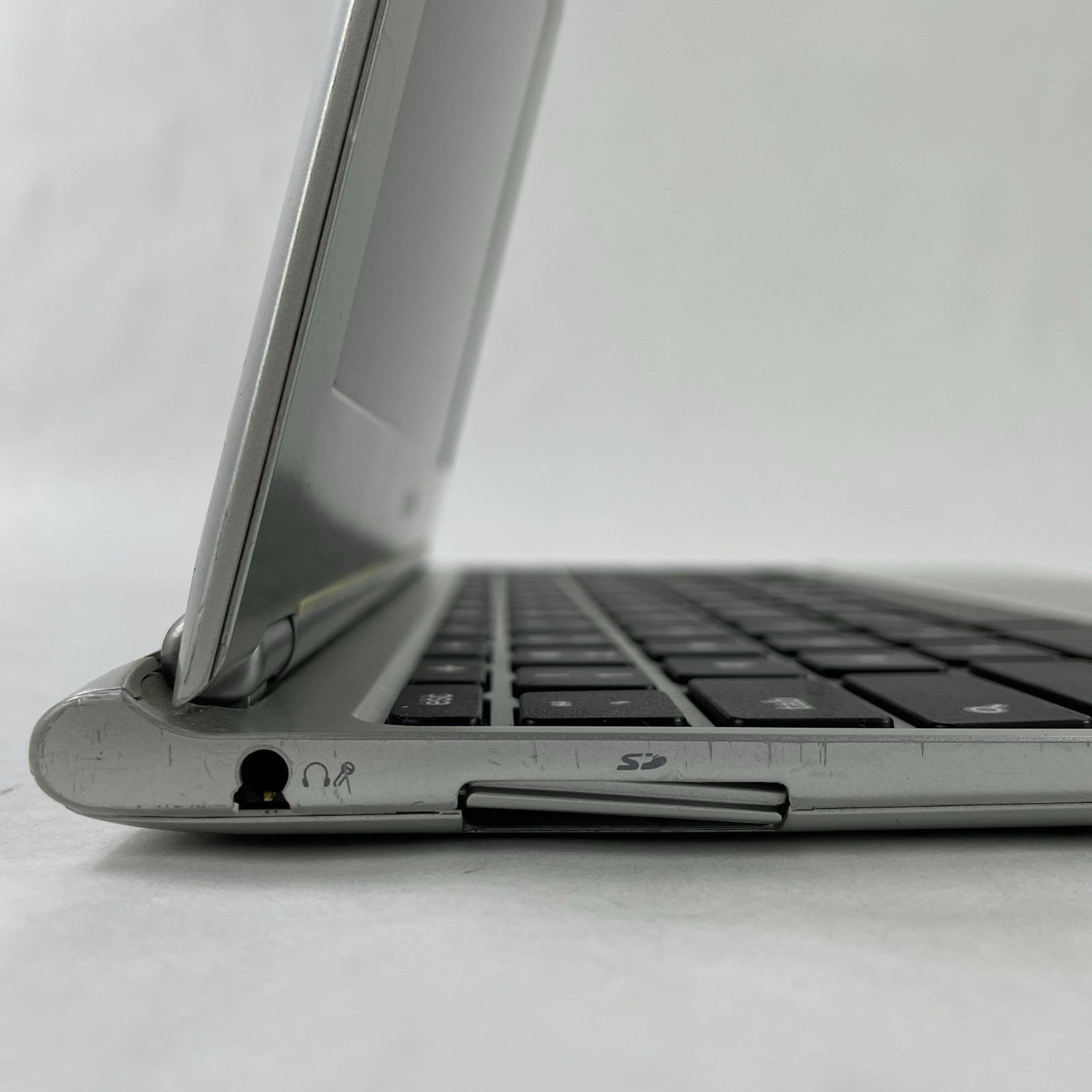 Samsung XE303 C12 11.6″ ARM V7 2 GB RAM 16 GB Storage – Lot of 13