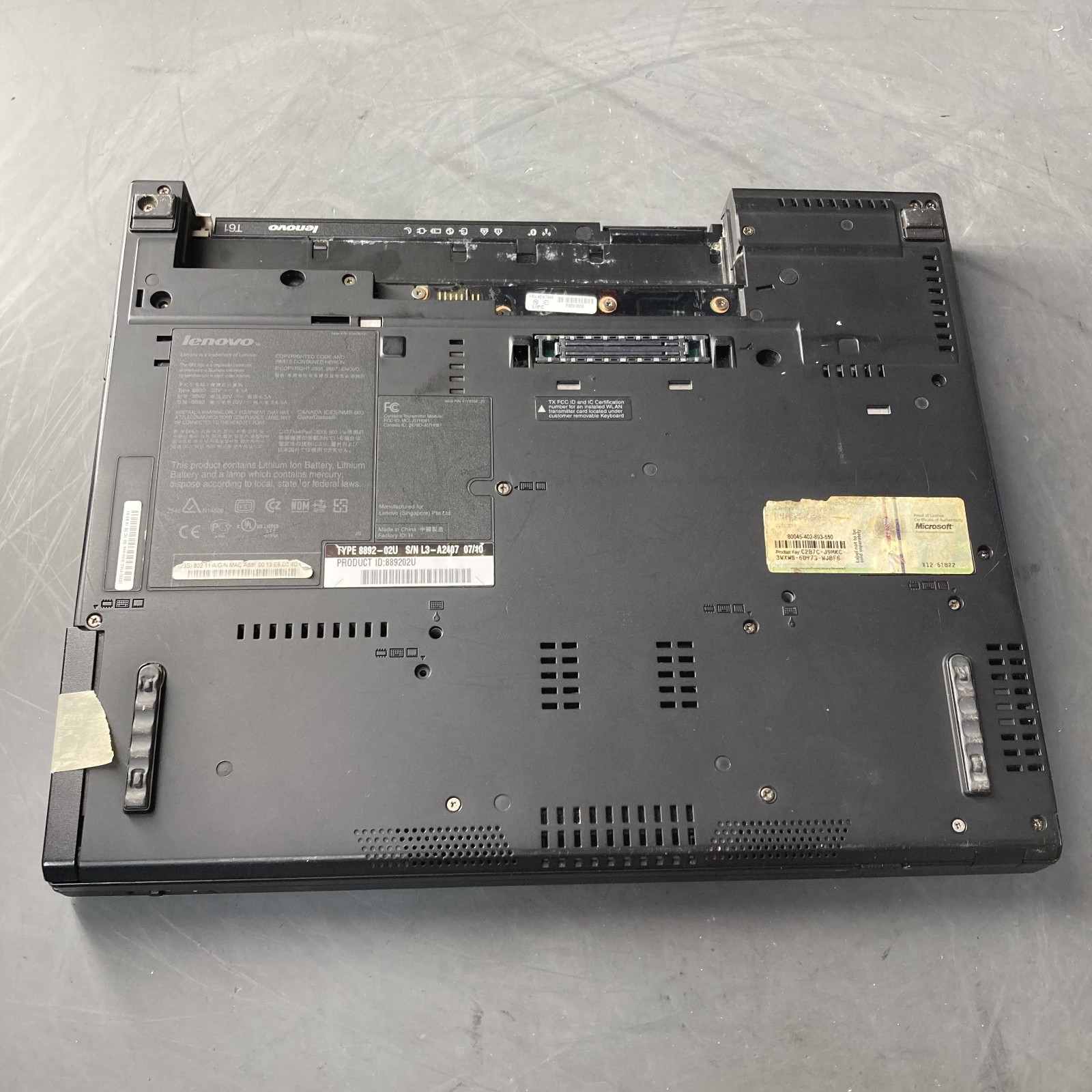 Lenovo ThinkPad T61 14″ Laptop Core 2 Duo T7500 2.20GHz 4GB RAM 120GB SSD WinXP