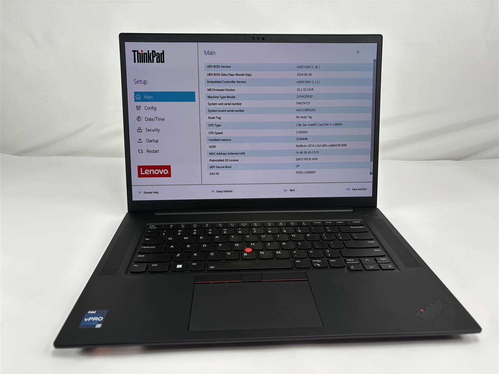 Lenovo ThinkPad P1 16″ Touchscreen Gen 6 i7-13800H 16GB 512 GB SSD FHD RTX A1000
